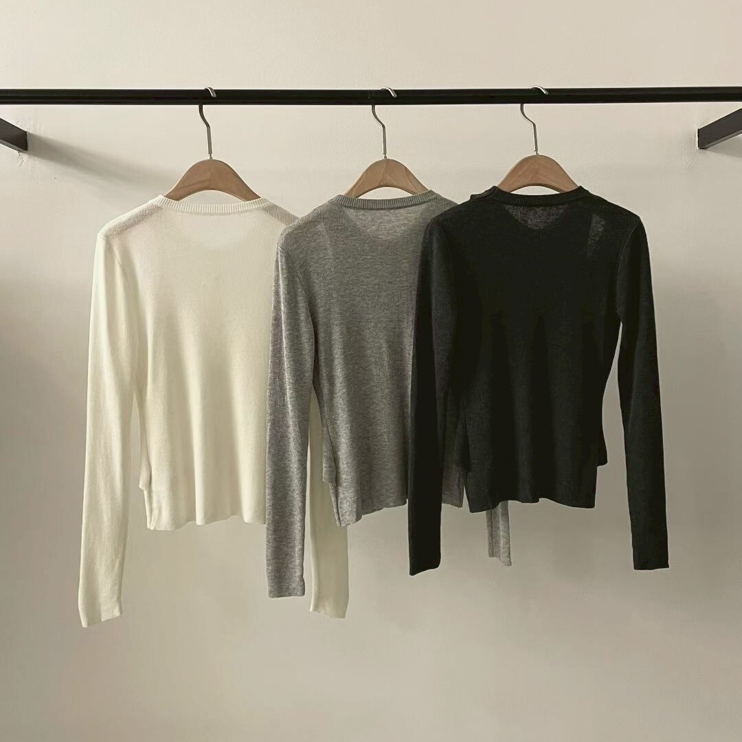 微露肩假2件針織上衣