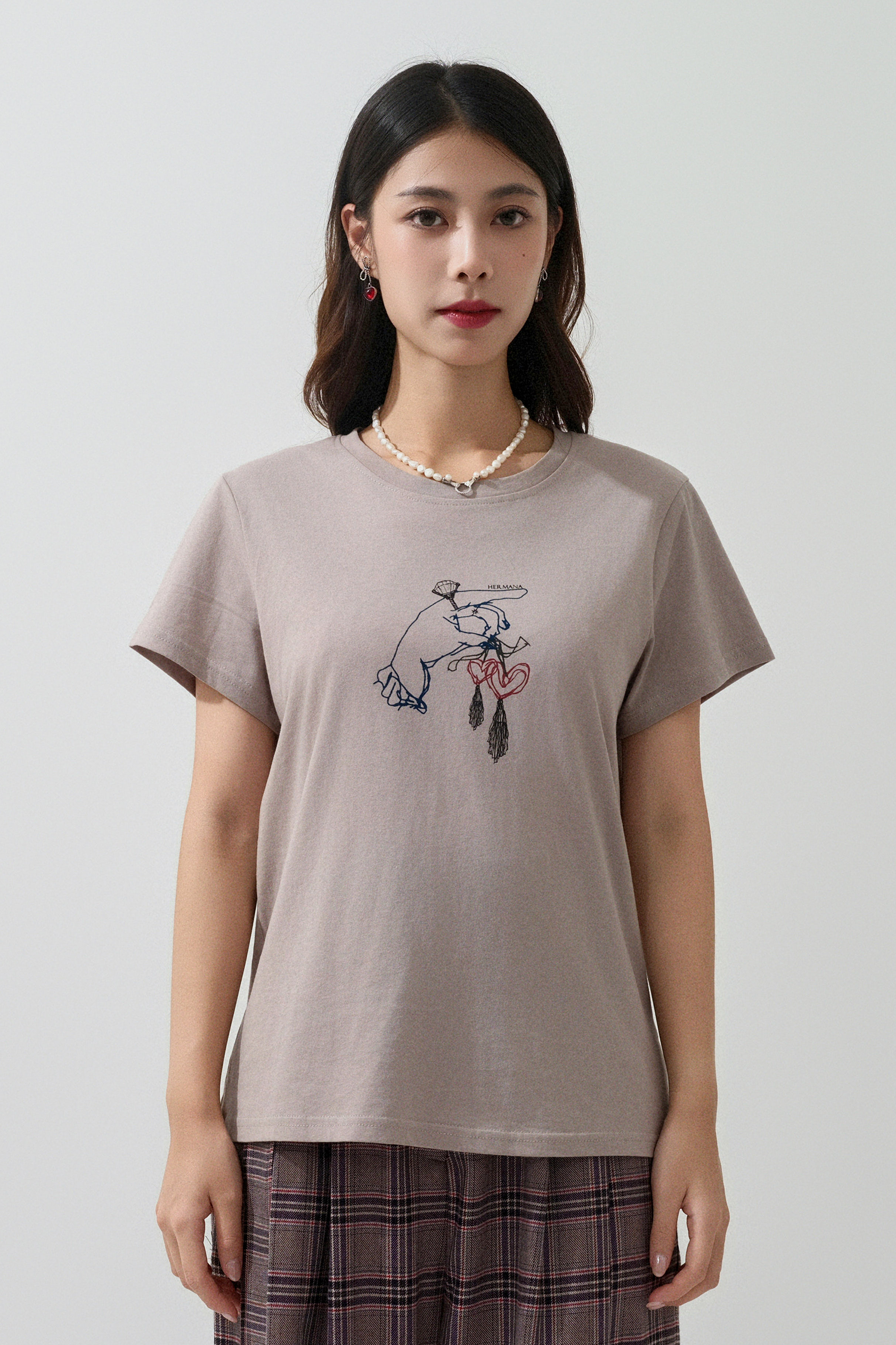 戒指手圖案印花tee (現貨款式）