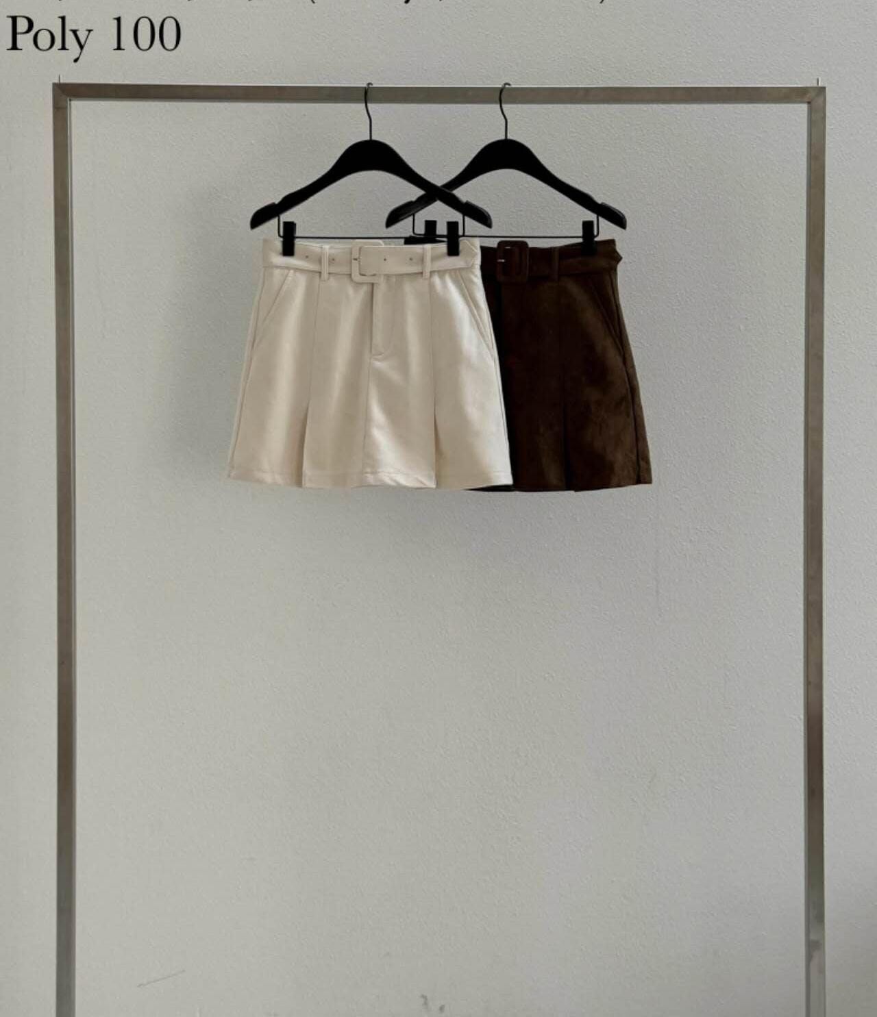 DR5019 仿皮帶扣A line壓褶短褲