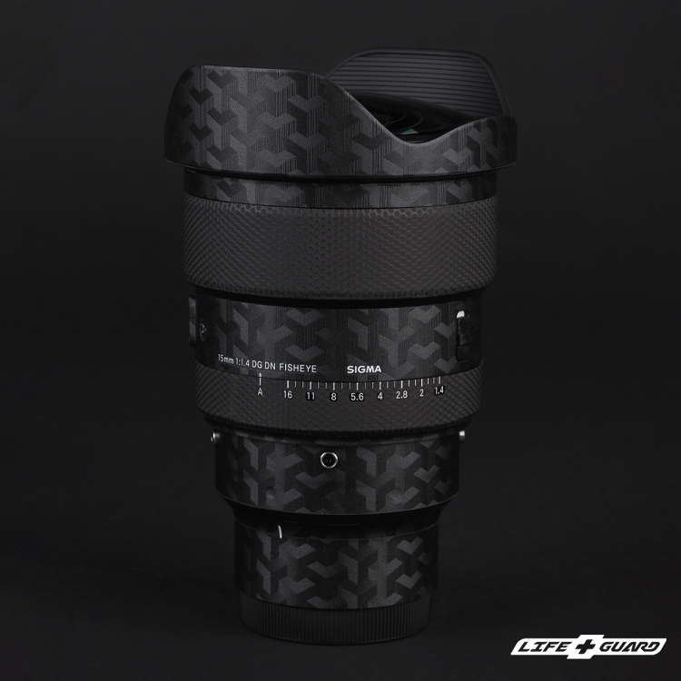 箭影黑貼膜質感，LIFE+GUARD 設計風格