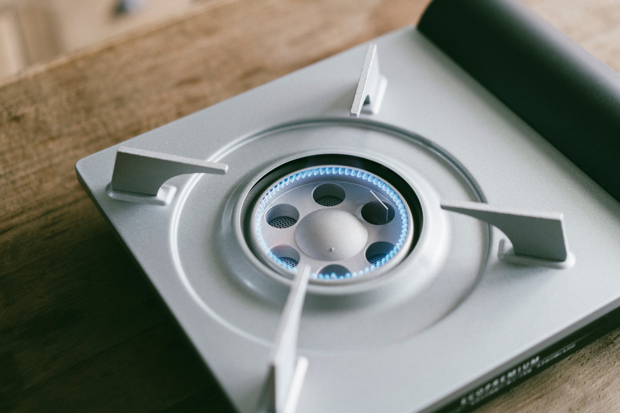 岩谷日本製節能內焰式瓦斯爐