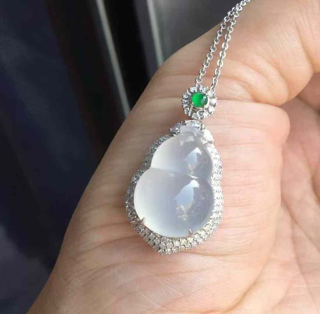 912713 翡翠冰種葫蘆