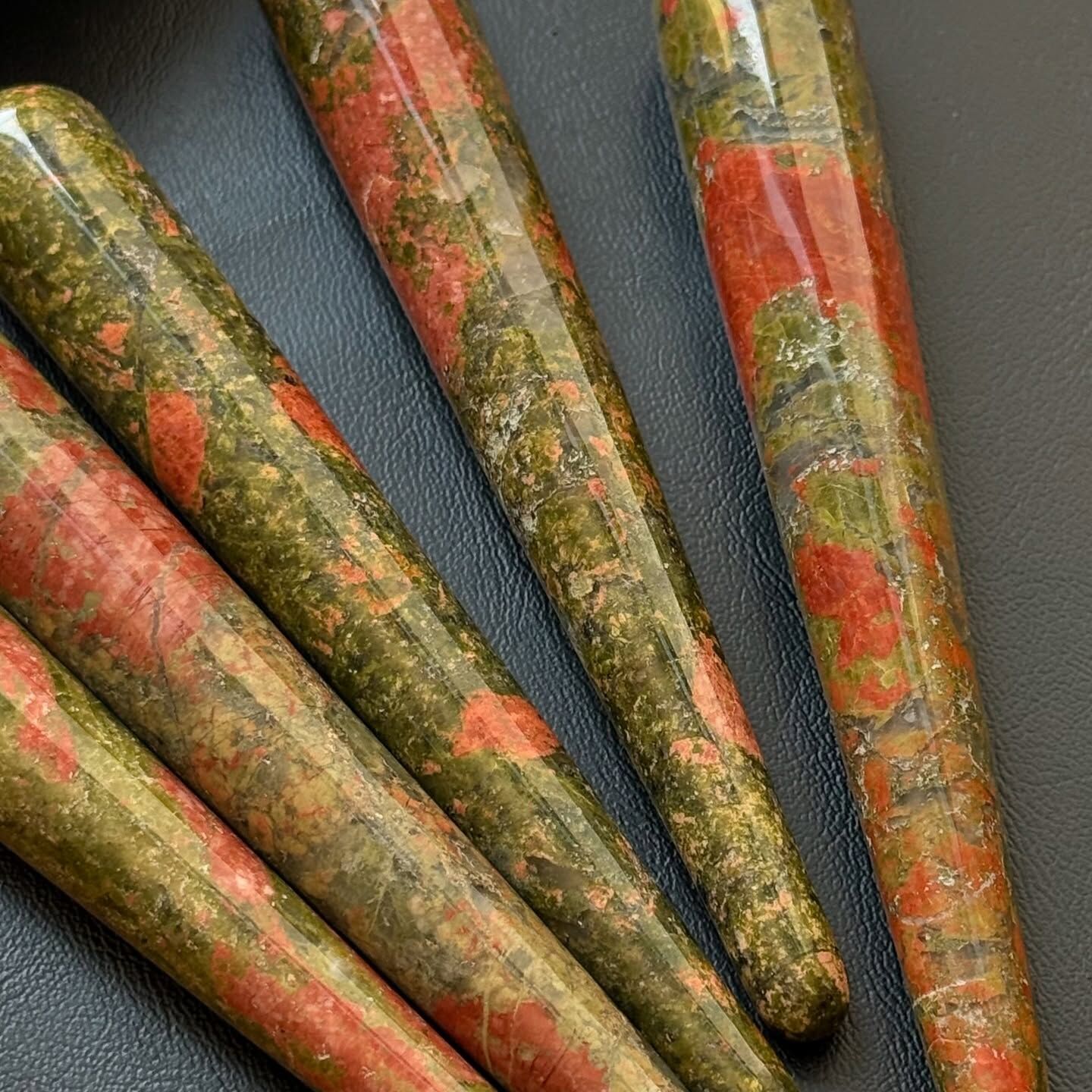 [原石] 花綠寶 穴道按摩棒 水晶美容儀 水晶按摩棒