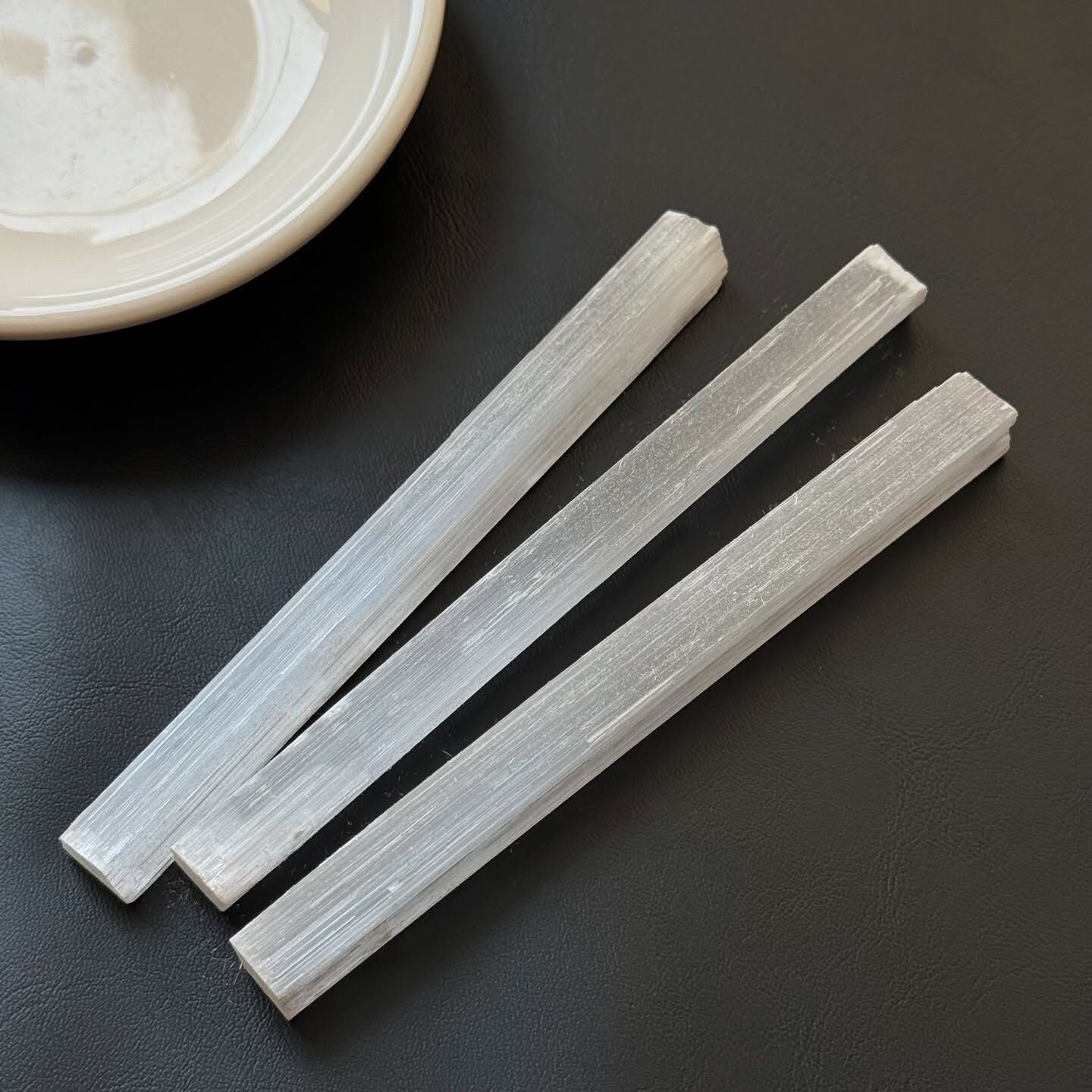 [原石] 透石膏棒