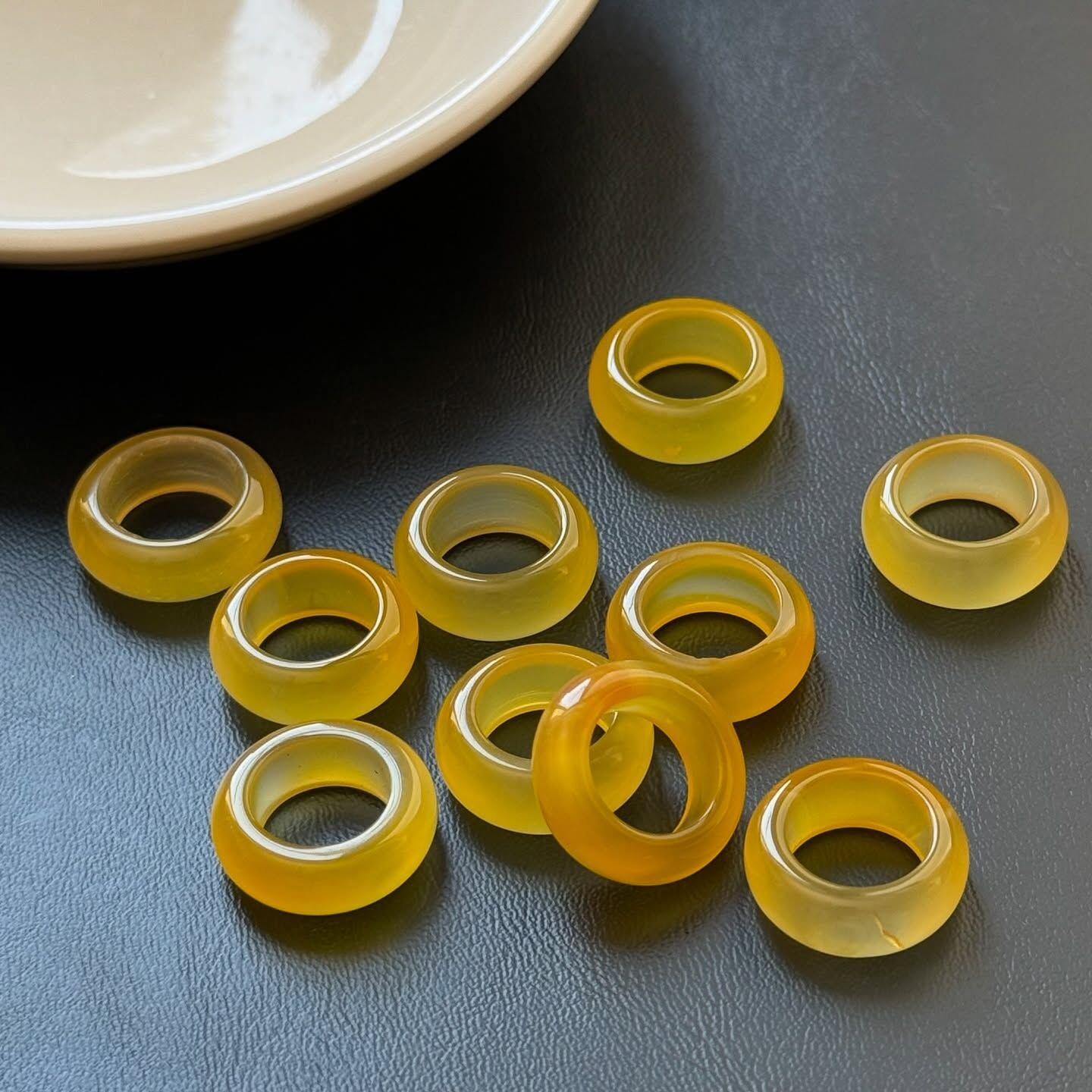 [原石] 黃玉隨 圈圈