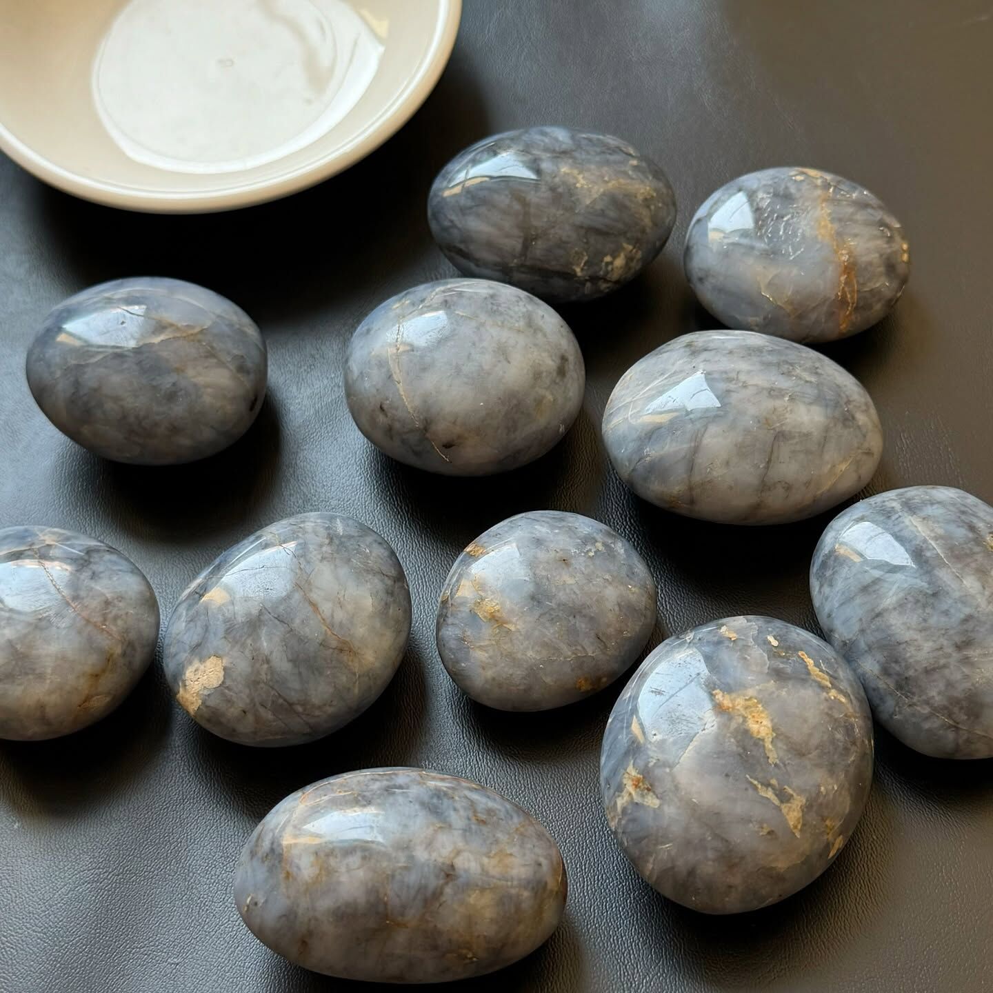 [原石] 非洲藍蛋白石 水晶把玩