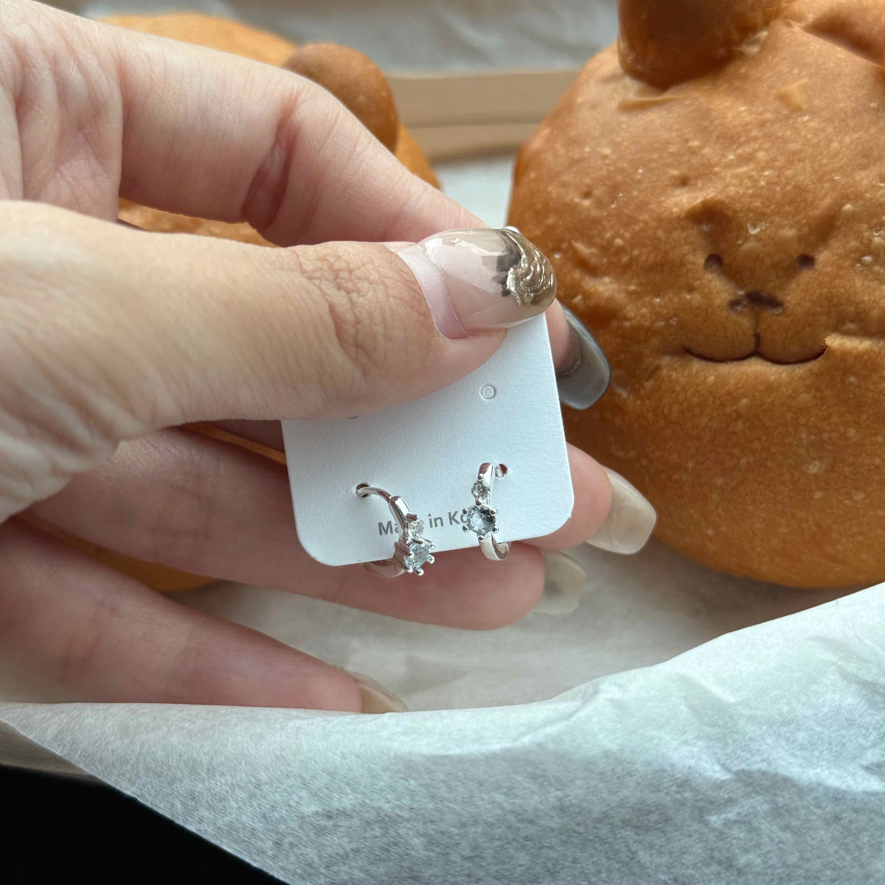 🇰🇷925 silver 透藍寶石易扣耳環