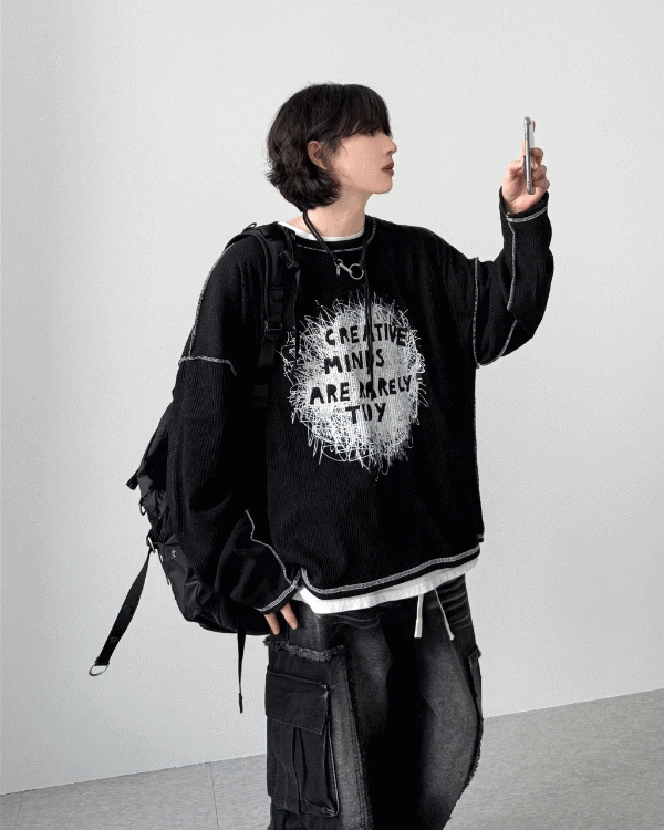 Stitch 縫線印花針織衫