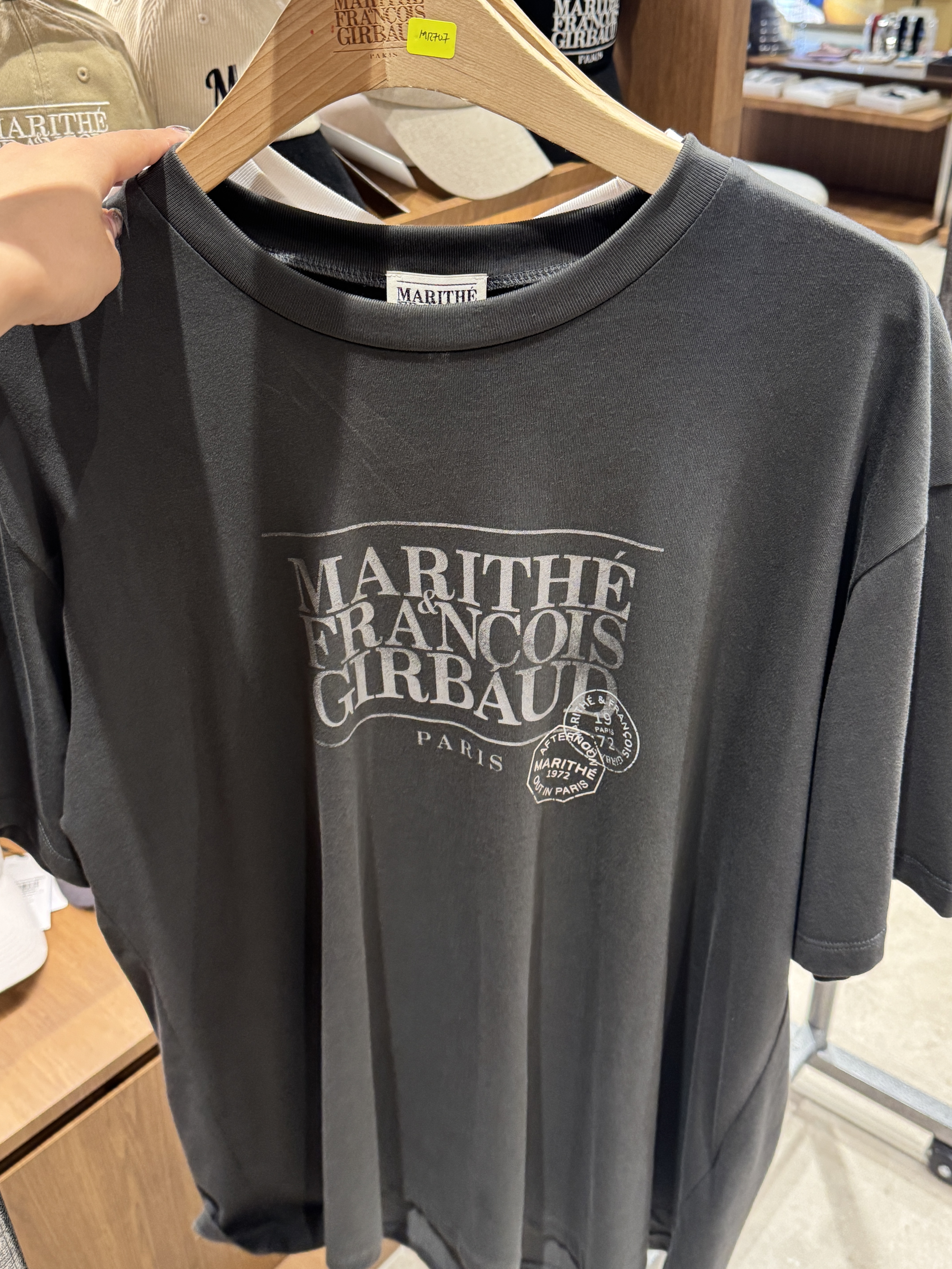 【 限量現貨 】MFG 灰色 TEE 韓國