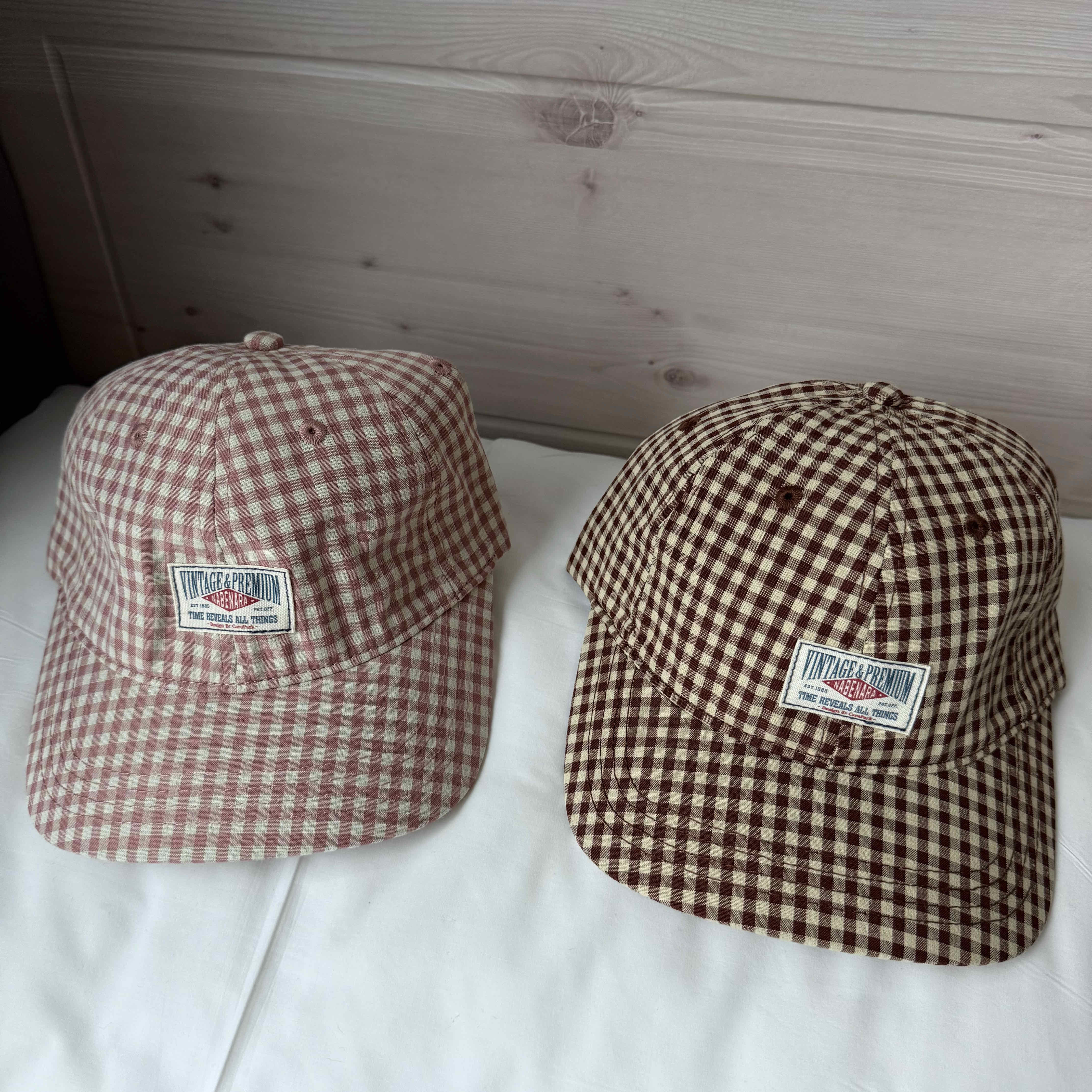 🇰🇷草莓咖啡格紋鴨舌帽｜2 color