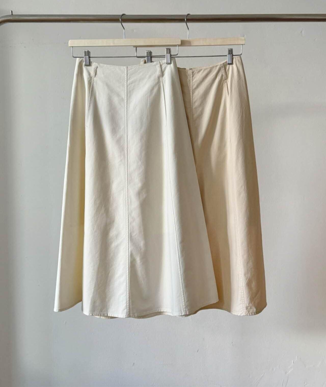 DR5061 高腰中綫傘形半身裙