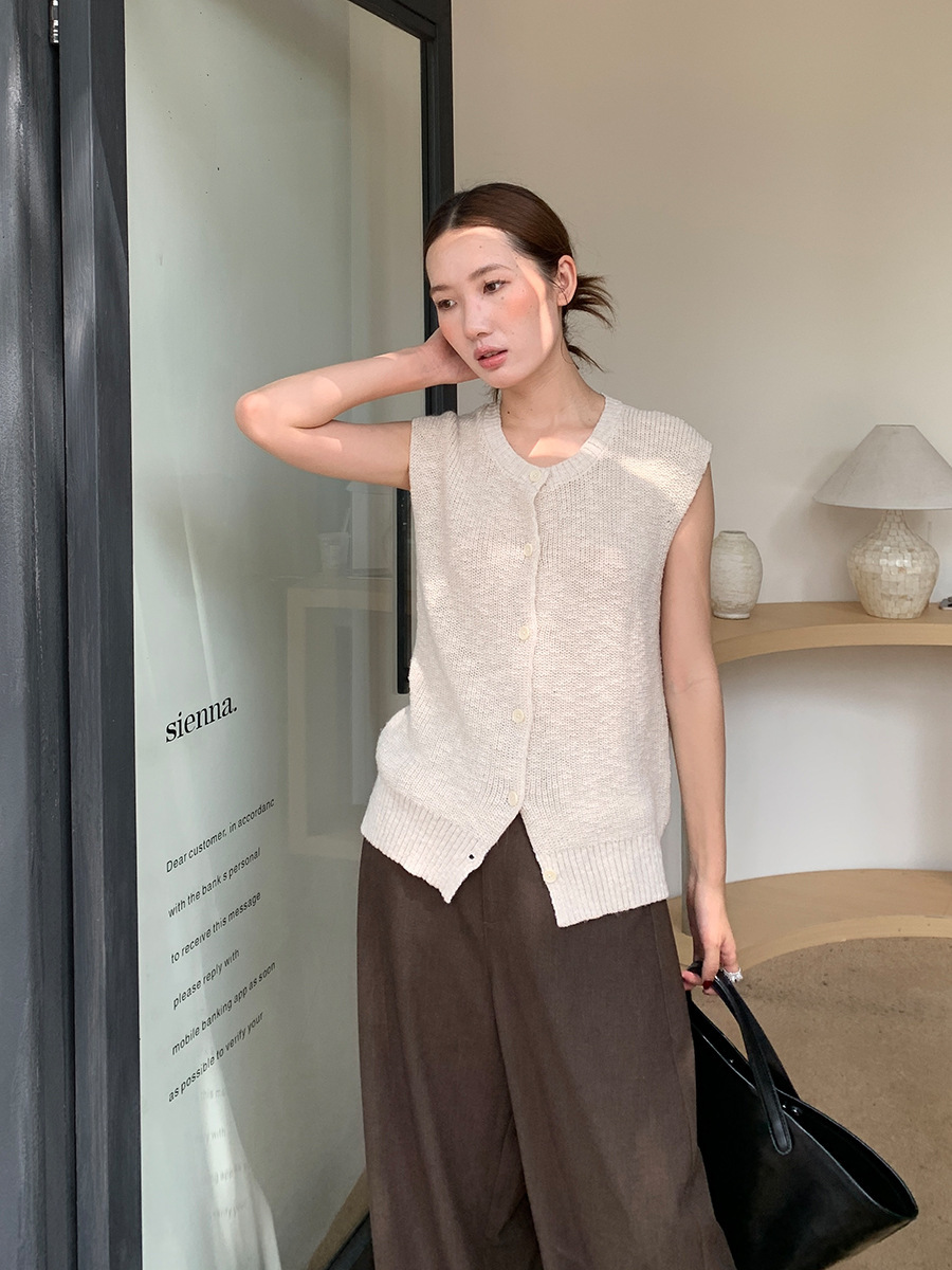 9W11 簡約感混色針織排釦背心 四色