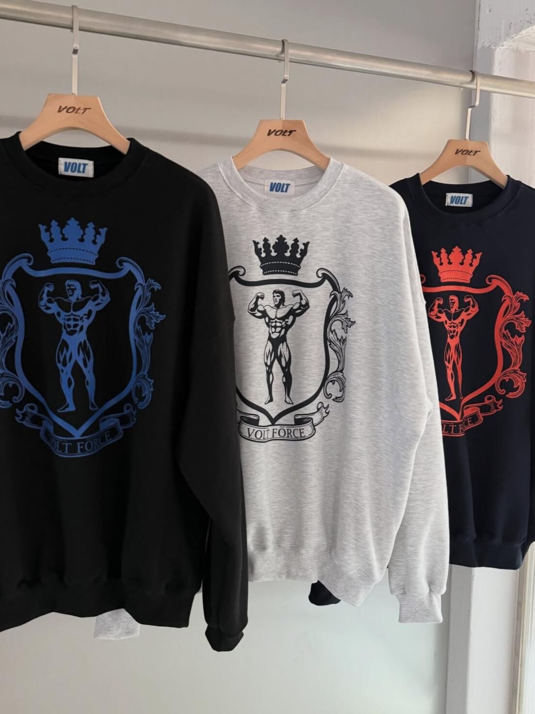 英文字圖案衛衣 VOLT-103T