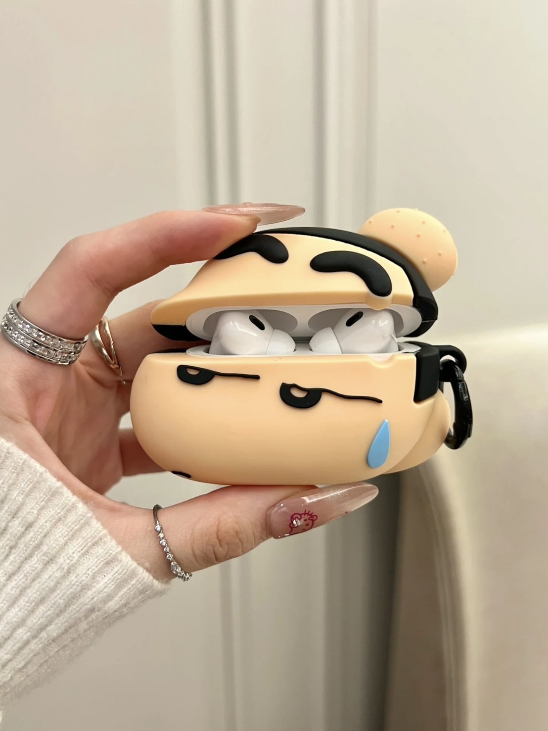 頭上腫一包 蠟筆小新 耳機殼