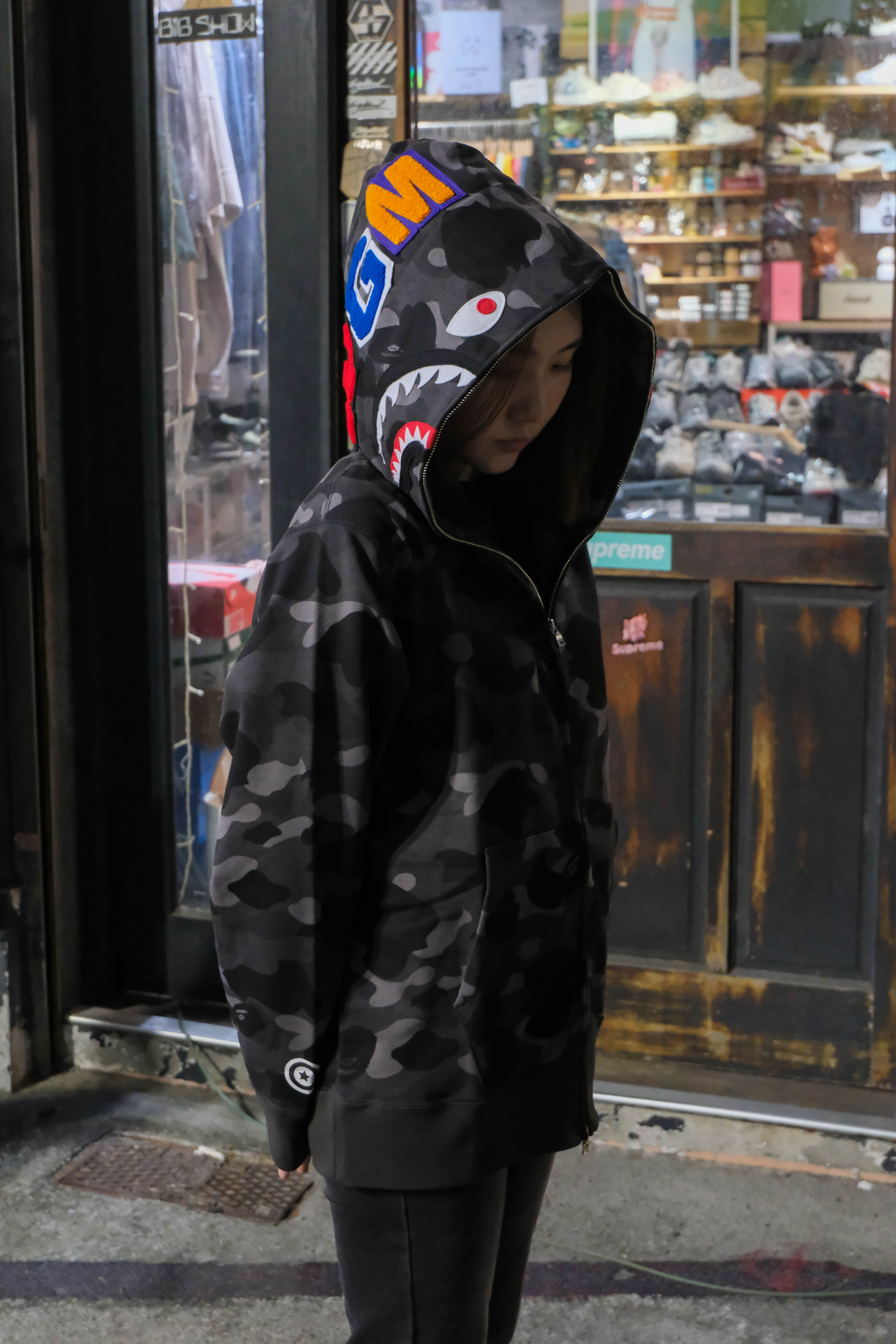 Bape Color Camo Shark Full Zip Hoodie 鯊魚外套 黑迷彩 0ZXSWM01015XO