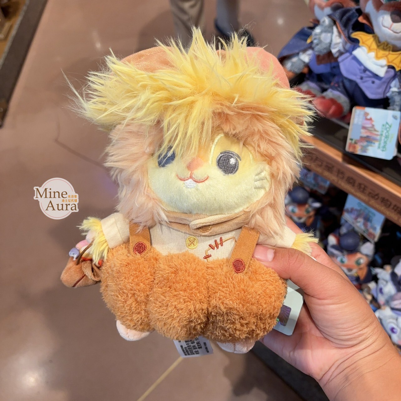 2025 萬聖節 動物方城市 Zootopia 銀行職員 旅鼠 娃娃 玩偶 -上海迪士尼樂園