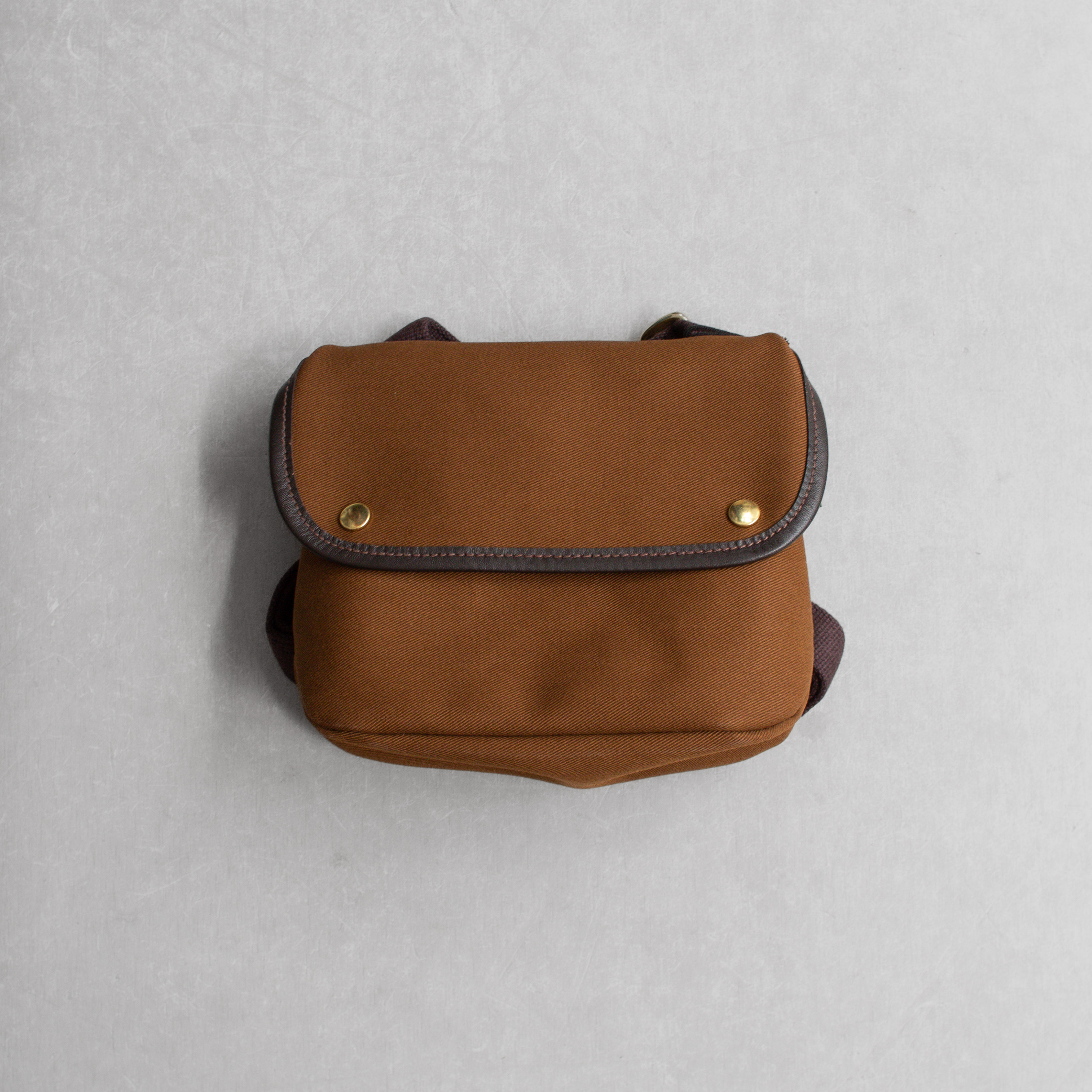 BRADY AVON MINI 3 COLORS 皮革 帆布 迷你 斜背包