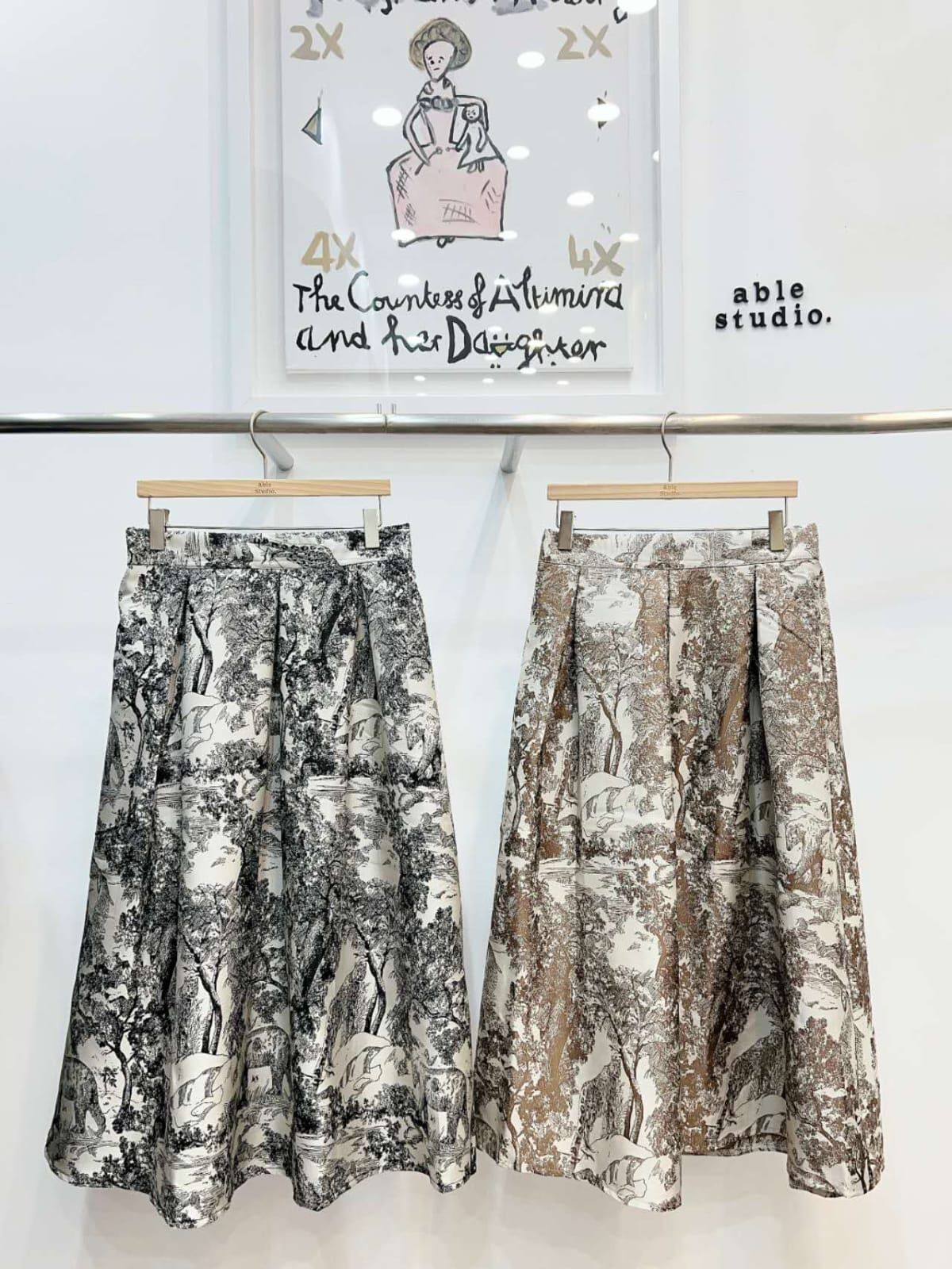 AS5029 油畫風後橡筋傘型半身裙