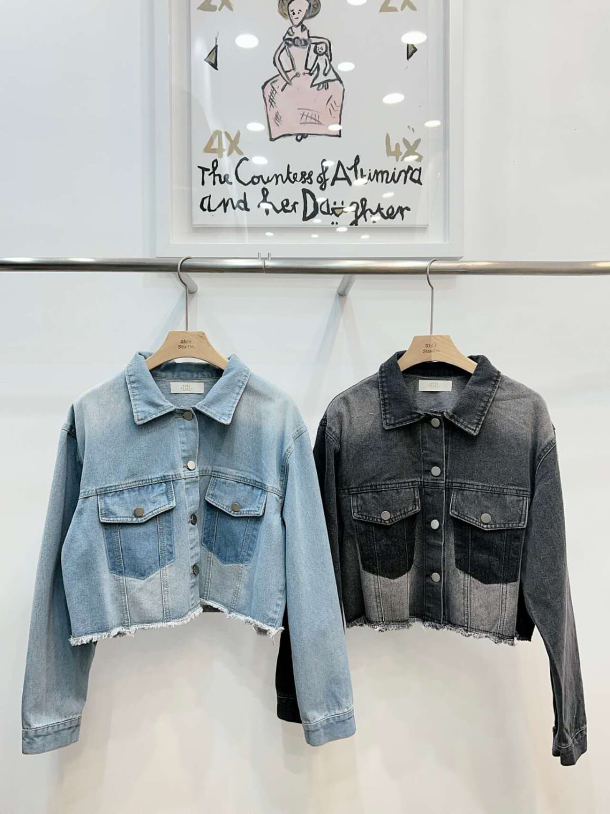 AS5033 水洗牛仔雙口袋翻領短版外套