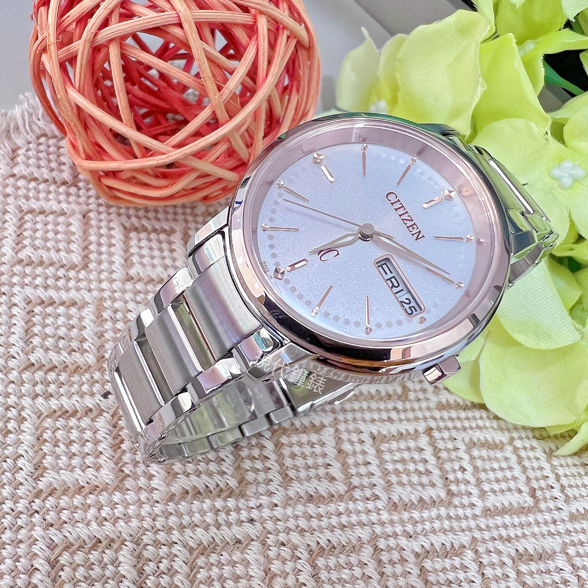 【CITIZEN 星辰】XC EW2429-56X 32.5mm Modern Watch