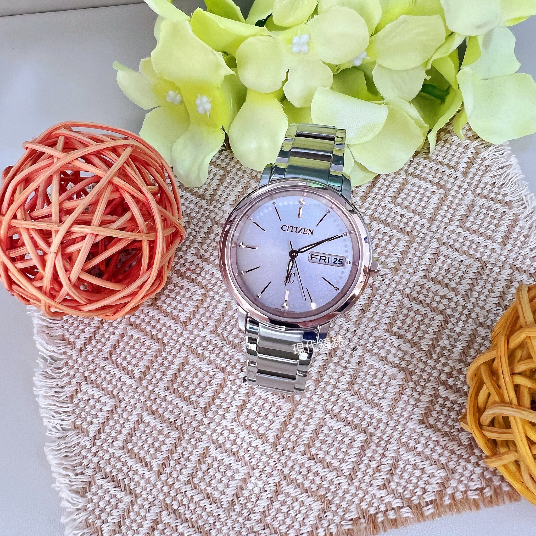 【CITIZEN 星辰】XC EW2429-56X 32.5mm Modern Watch