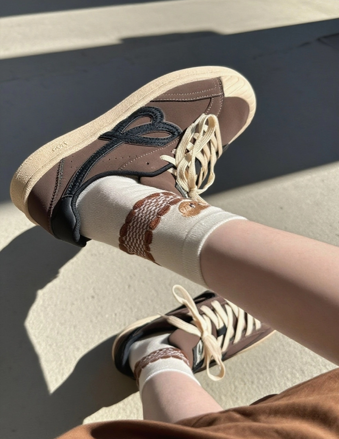 HBD 可可棕 奶油底 板鞋 皮革 復古 厚底 男女同款/預購