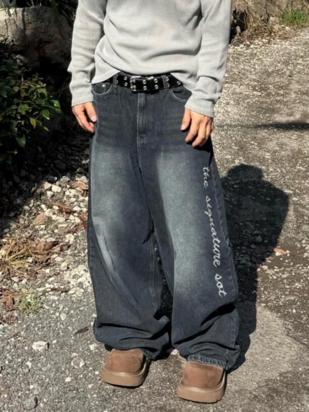 洗水英文字鬆身牛仔褲 Seeot-075P