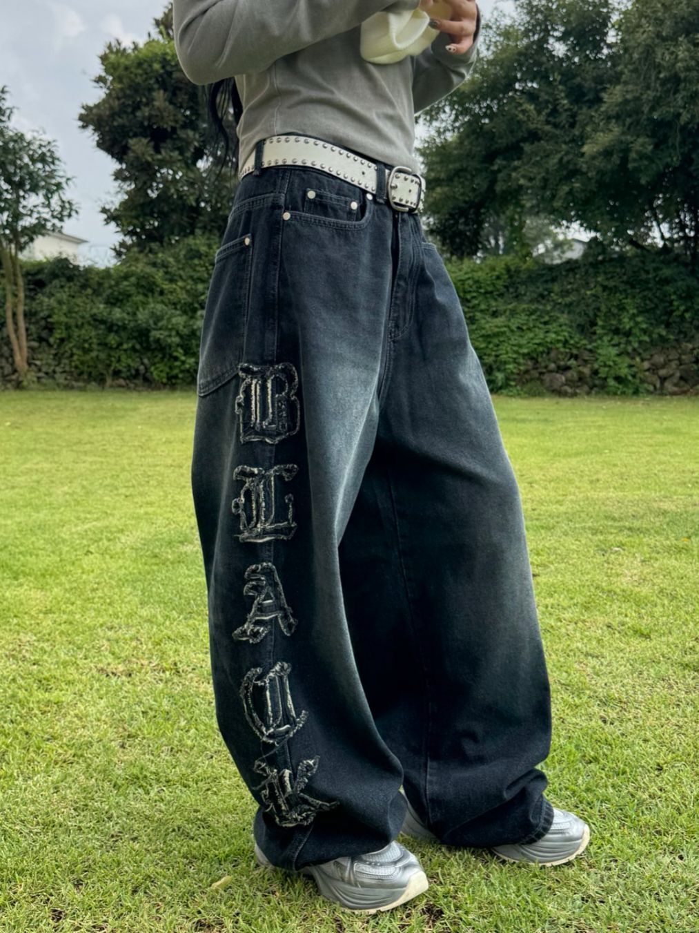 洗水英文字鬆身牛仔褲 Seeot-078P