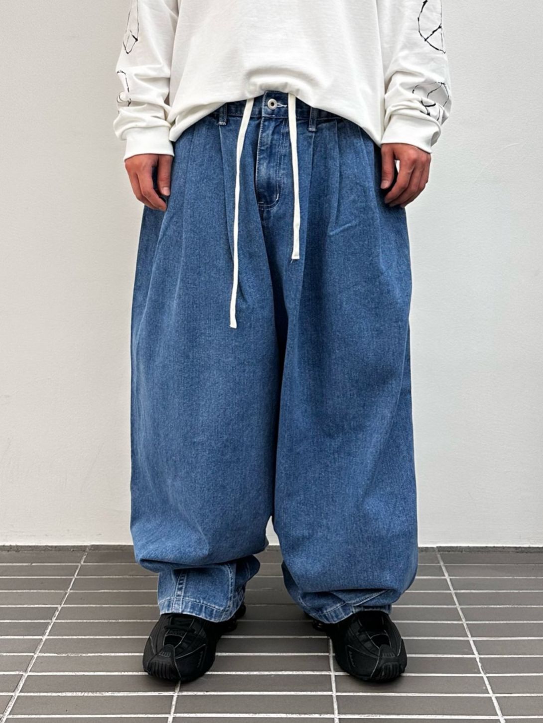 淨色鬆身牛仔褲 WD-182P