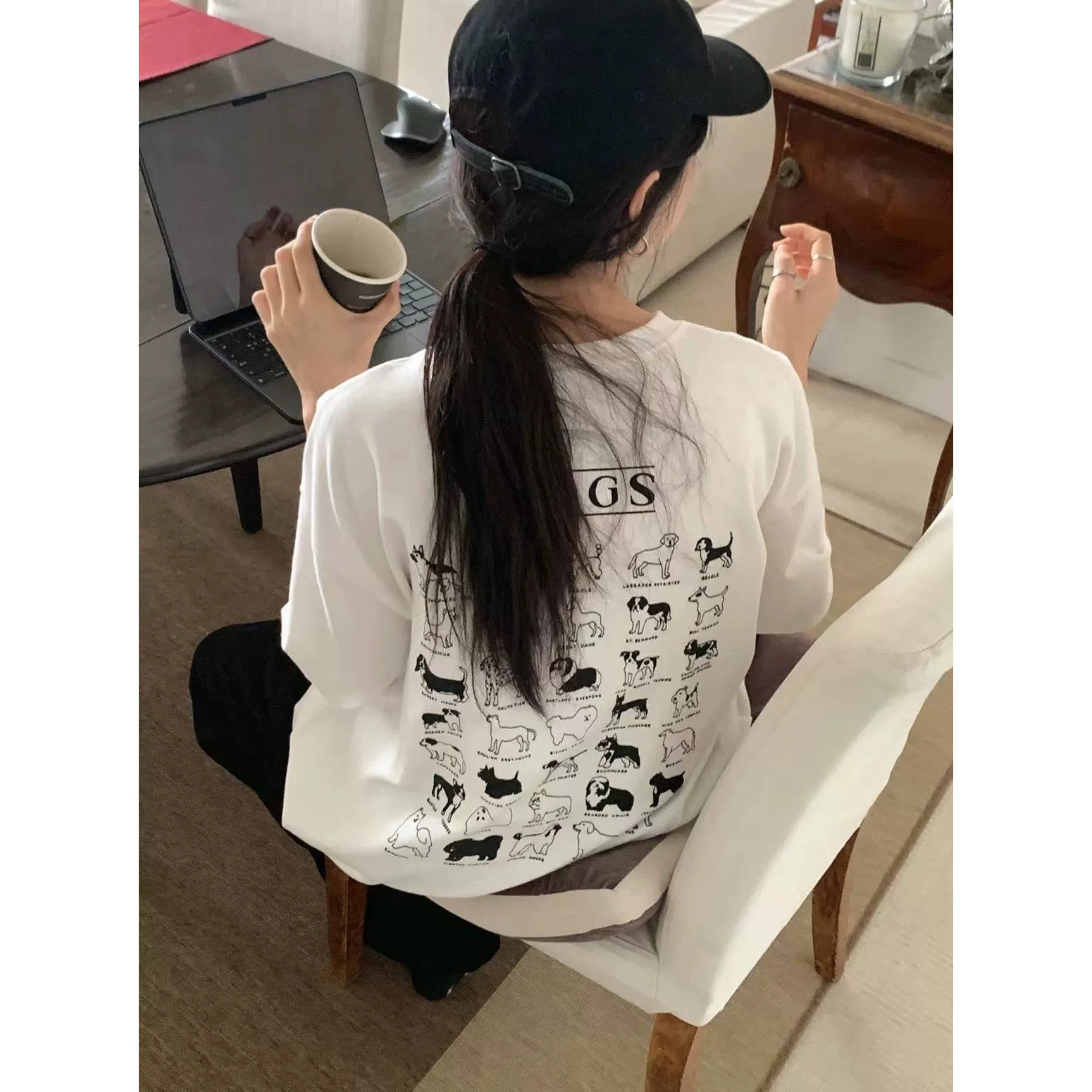 9W01經典黑白狗狗印花短棉TEE 一色