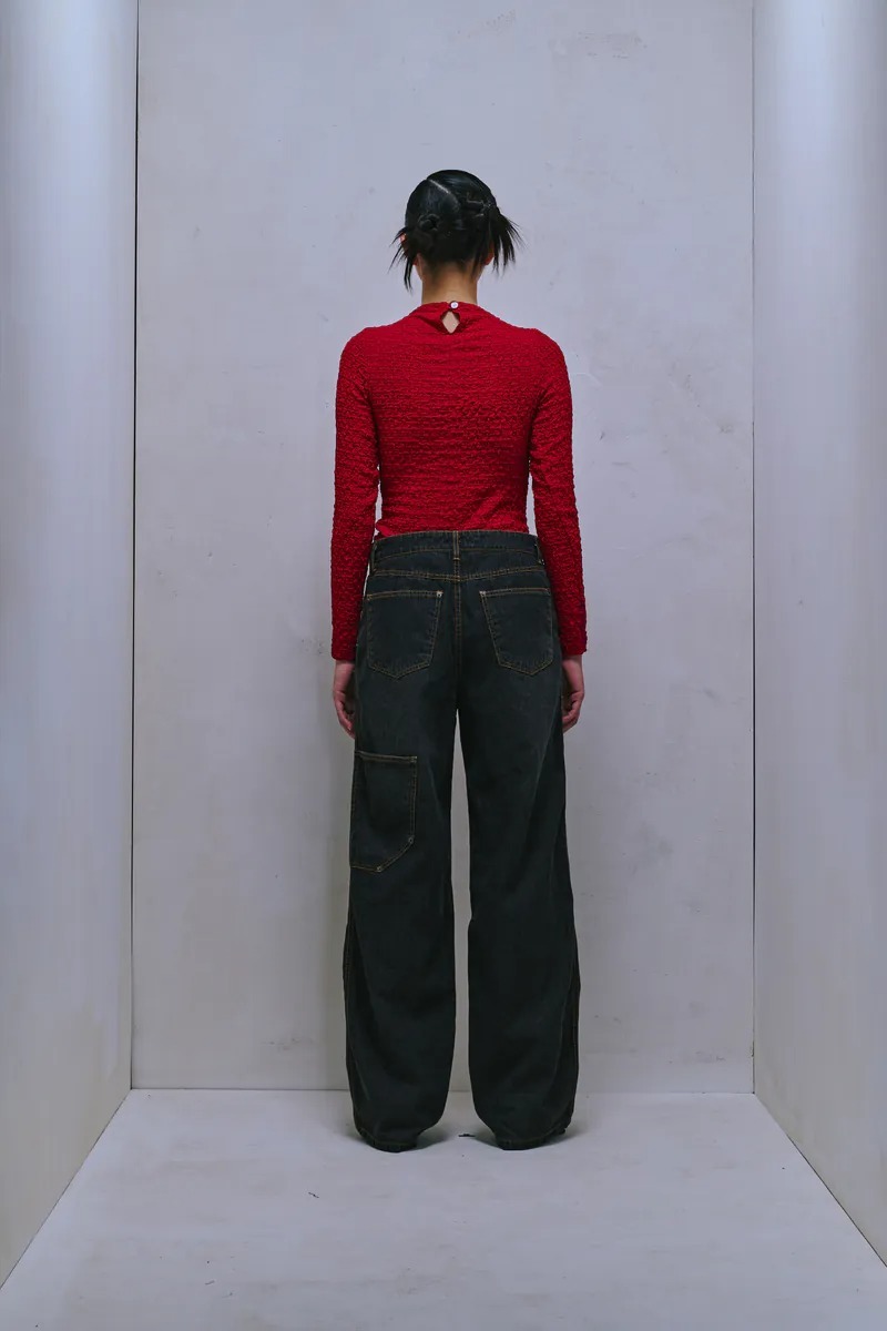 Enclave｜Texture Long-Sleeve Turtleneck Top (Red)