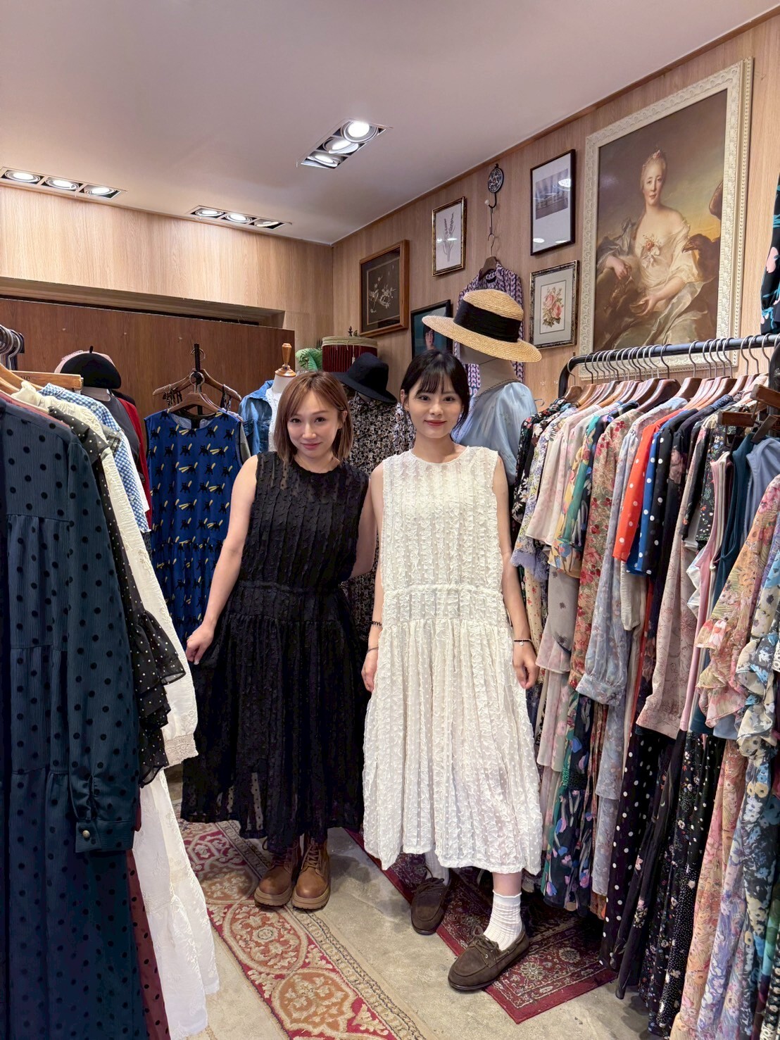 KM5013 皺皺粒粒束腰繩背心連身裙 (附打底裙)