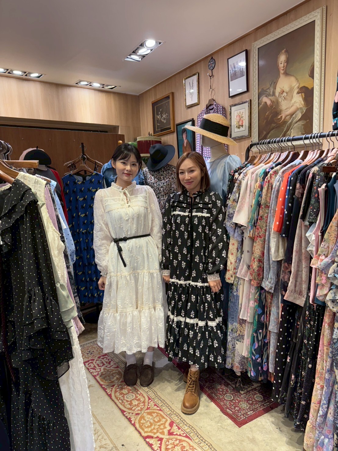 KM5015 鉤花木耳領蛋糕連身裙 (附打底裙)