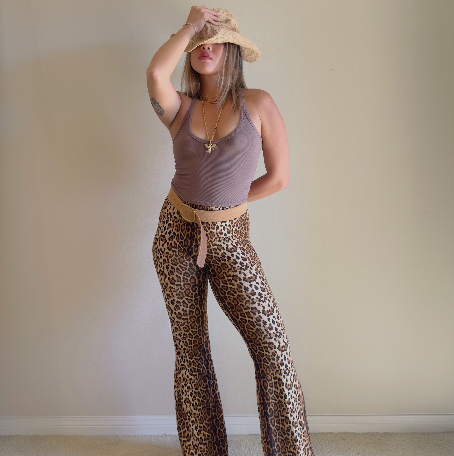 𝐑𝐢𝐛𝐅𝐥𝐞𝐱™美式細肩深V小背心(5色)