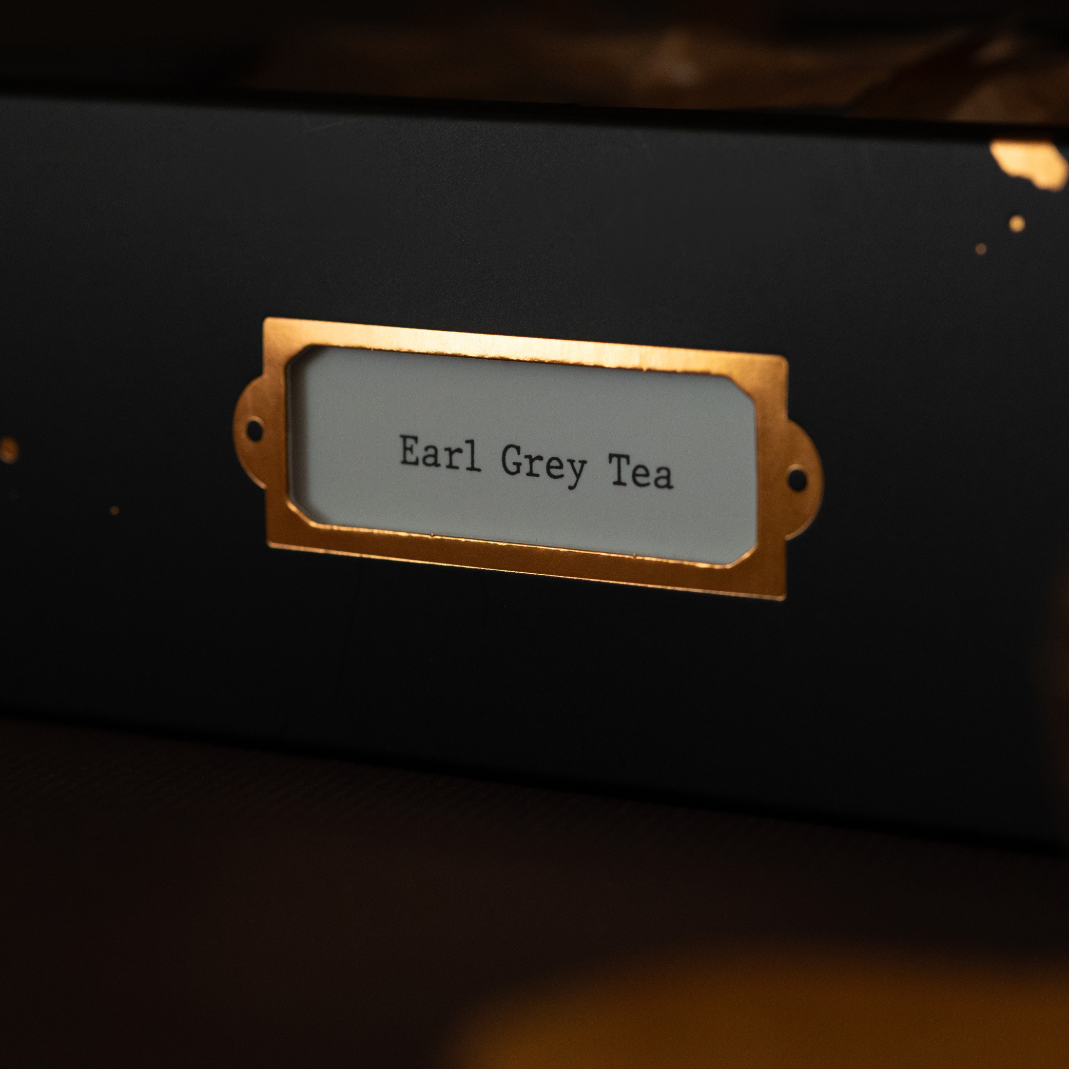 【兩件折50元】《第70號禮盒》伯爵可可奶霜夾心 (10入)