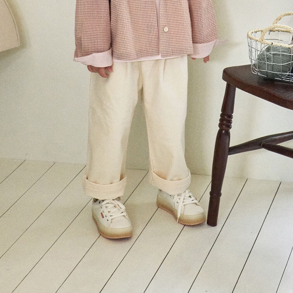 [十月第三週出貨]-燈芯絨直筒褲｜奶油白