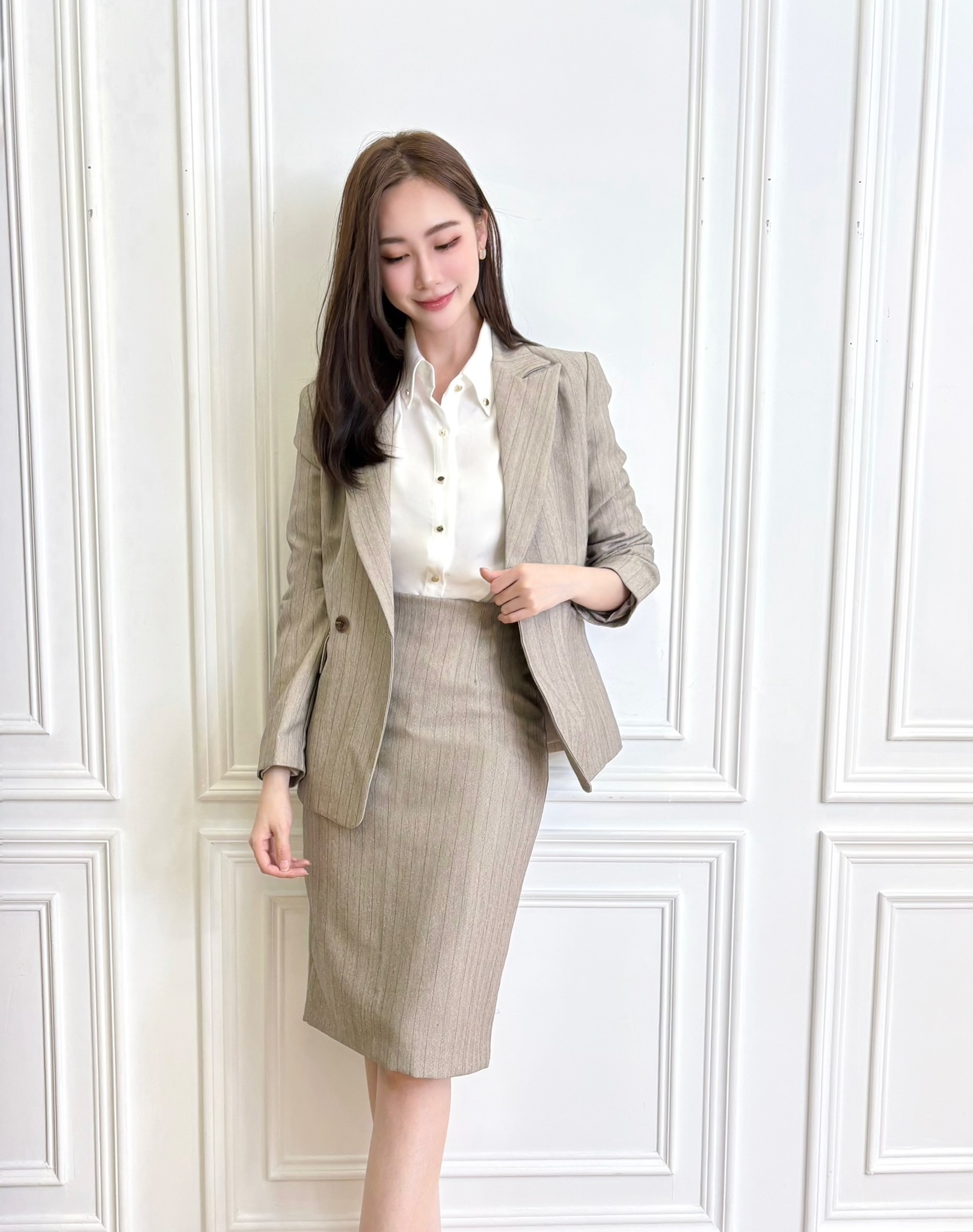 (經典實穿)織紋線條西裝套裝-沙