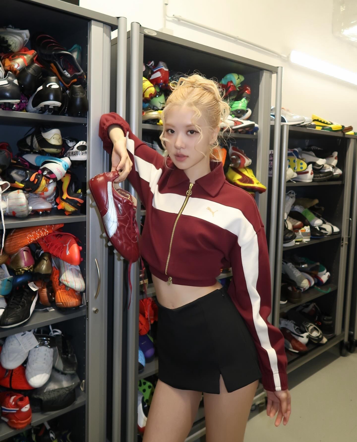 Puma 運動風拼色立領外套 酒紅色 短版外套 教練外套 Rose同款 朴彩英 女款 633795-96/預購