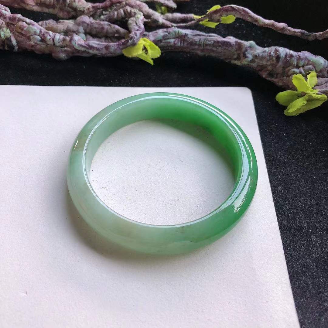 9122633 58mm冰糯種飄陽綠正圈翡翠手鐲 (56-58)