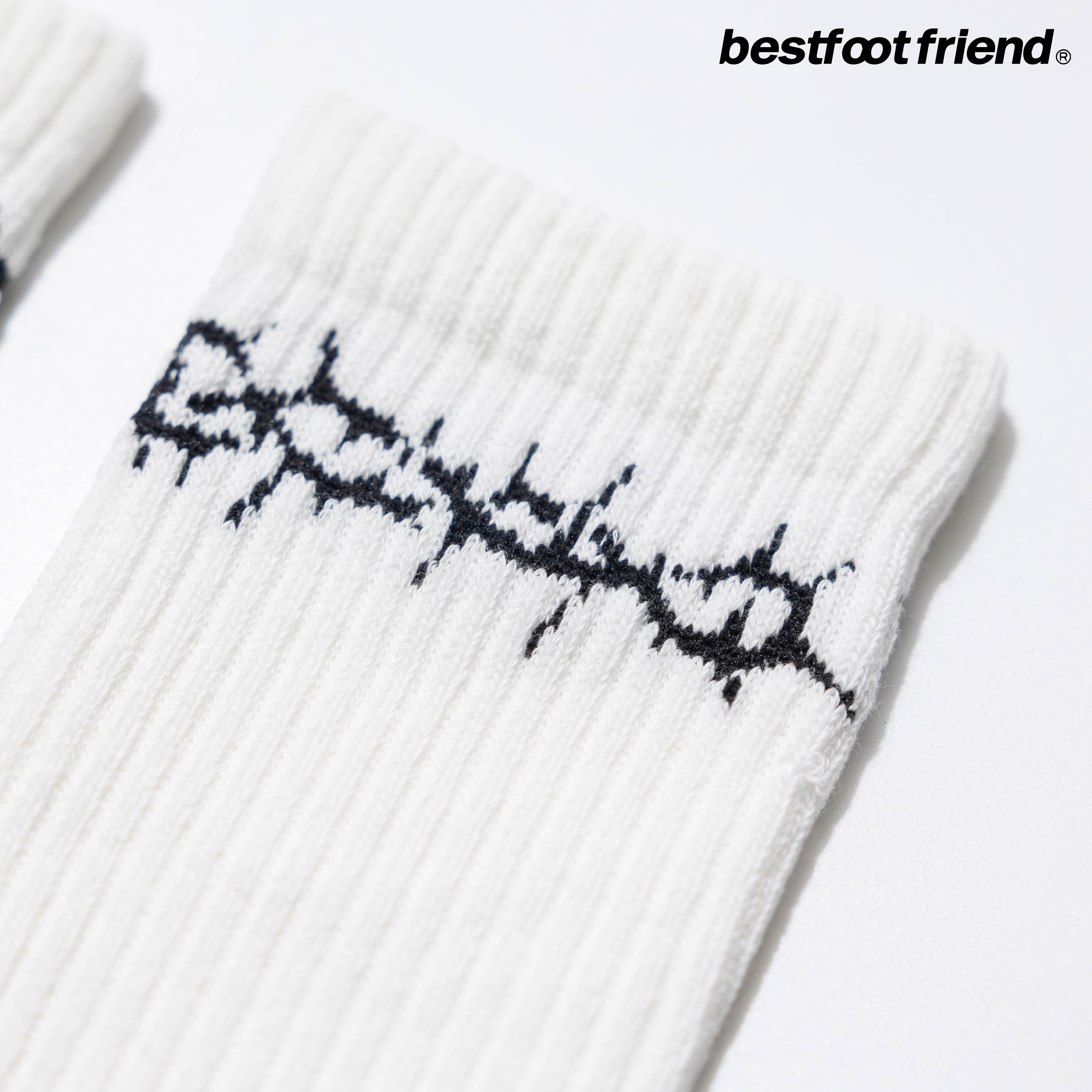 Best Foot Friend Crown of Thorns