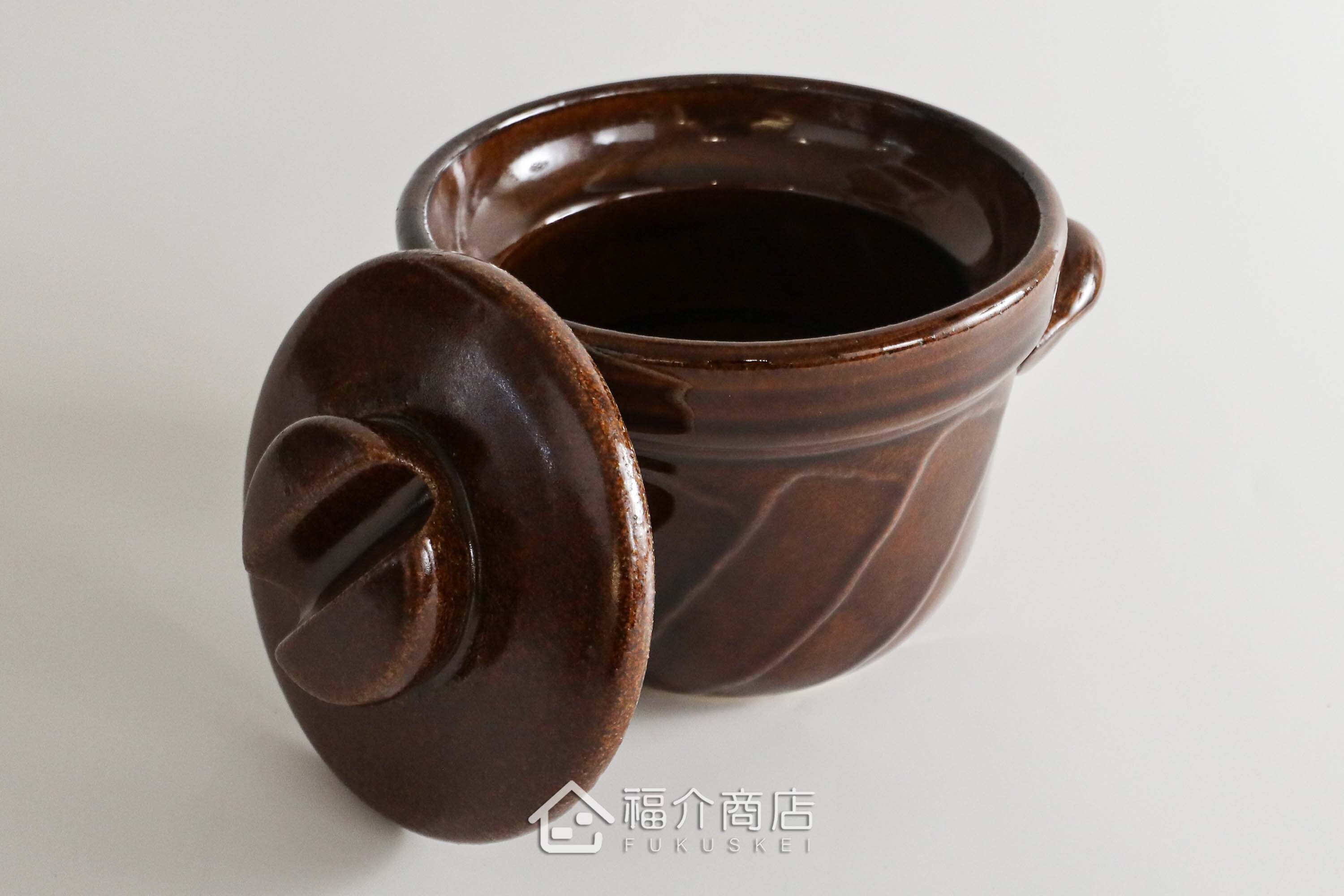 煮飯用陶瓷材質的飯鍋