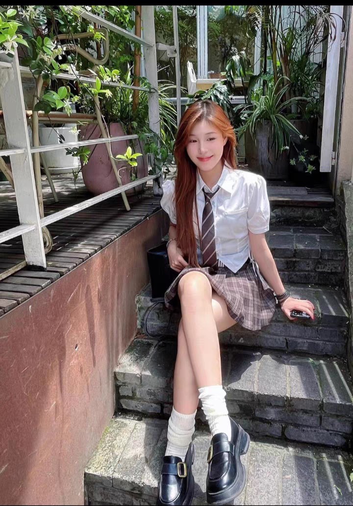 VIVID 韓系校服 學院 格紋 百褶 迷你 短裙