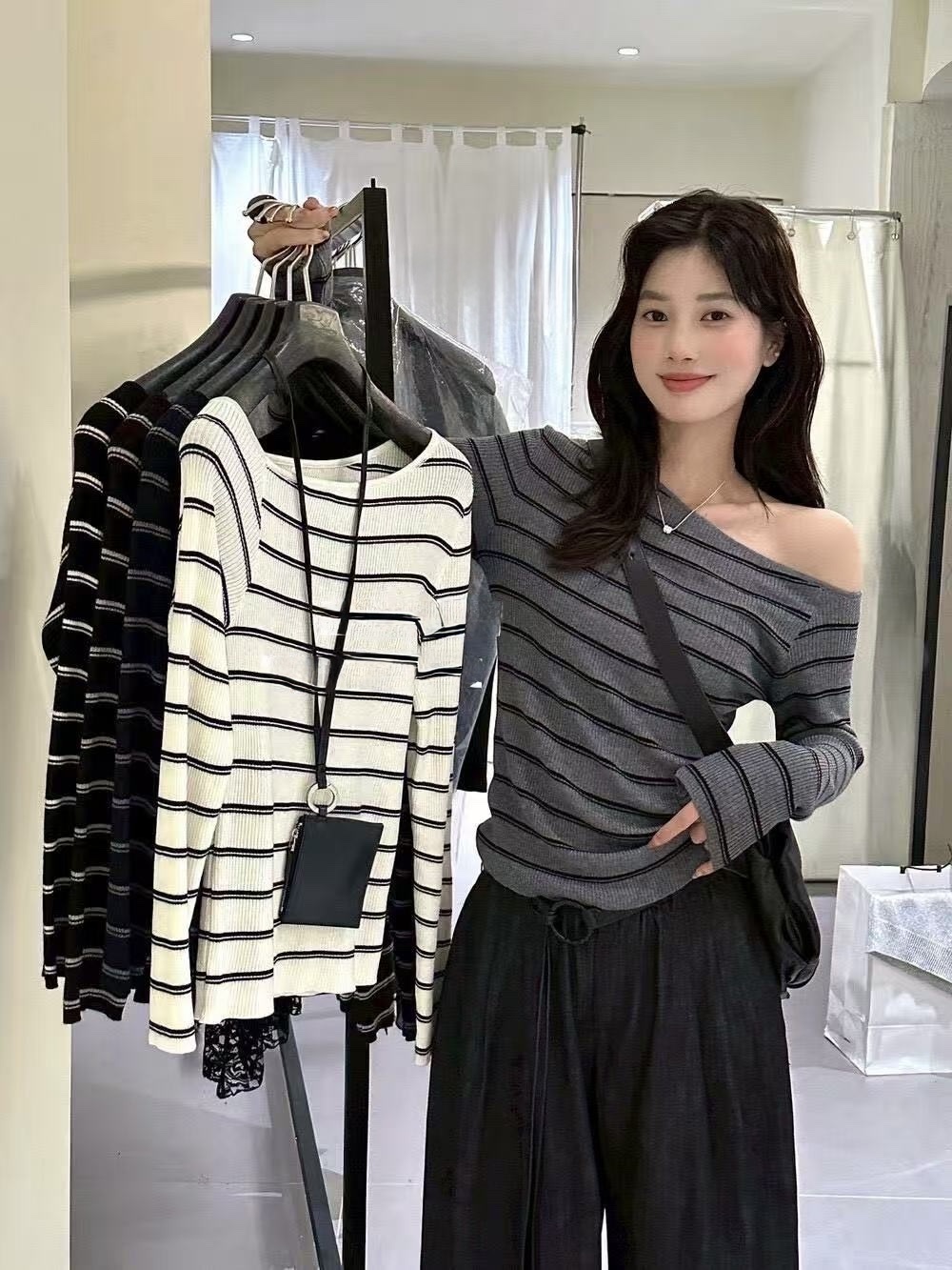 8312 針織條紋長袖上衣