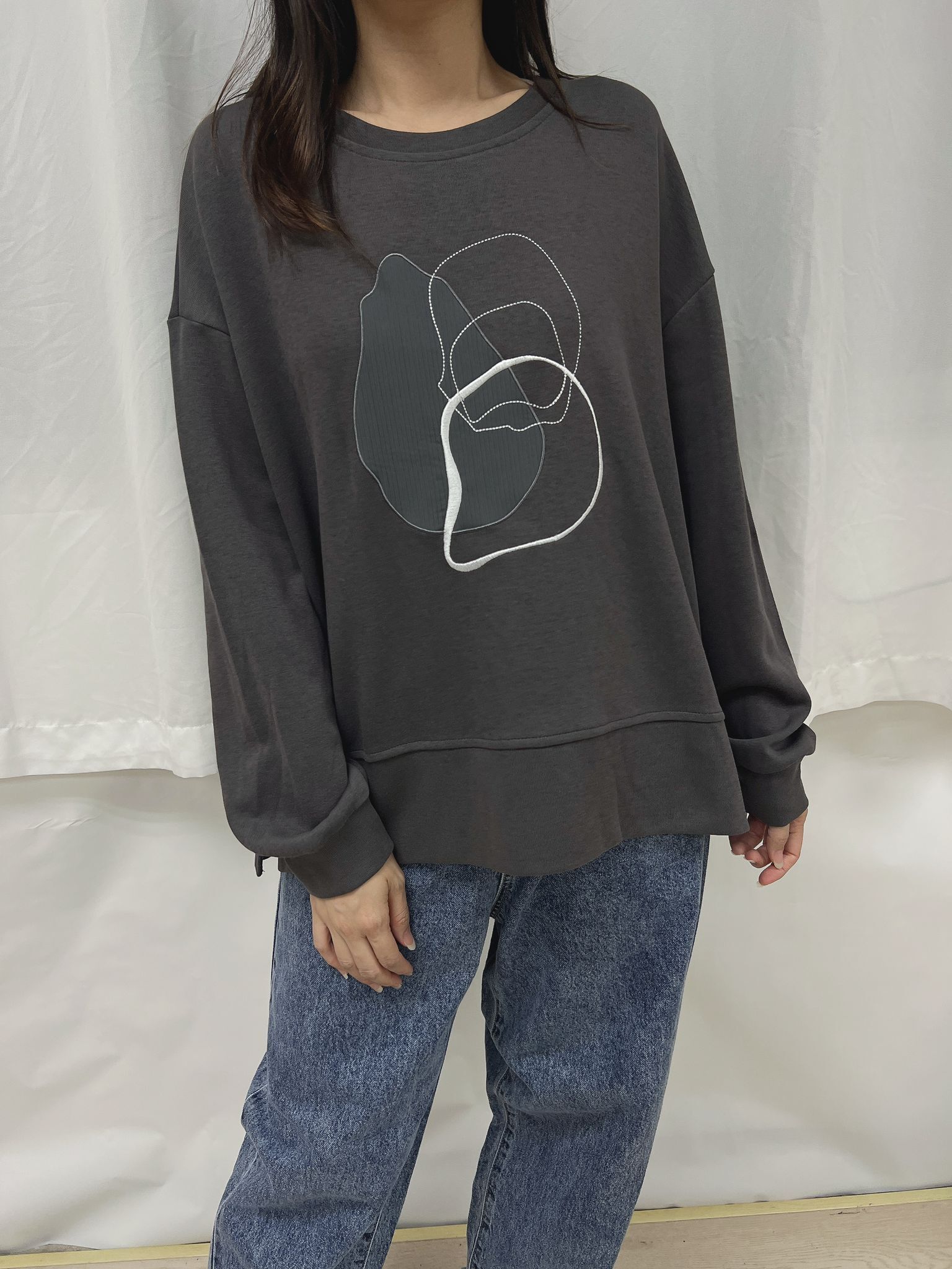 TE 抽象 圖案 TOP