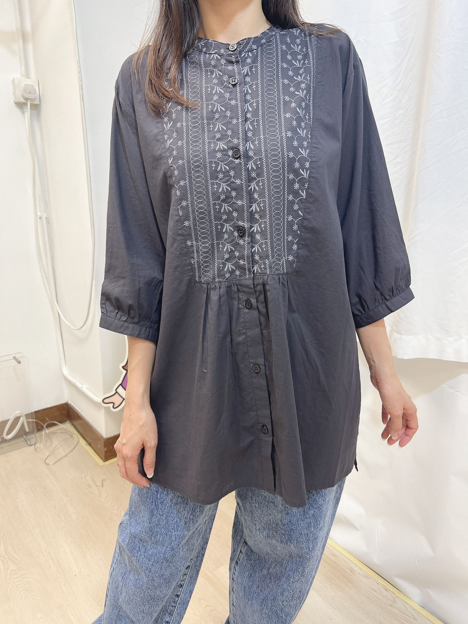 NC 刺繡花領長TOP