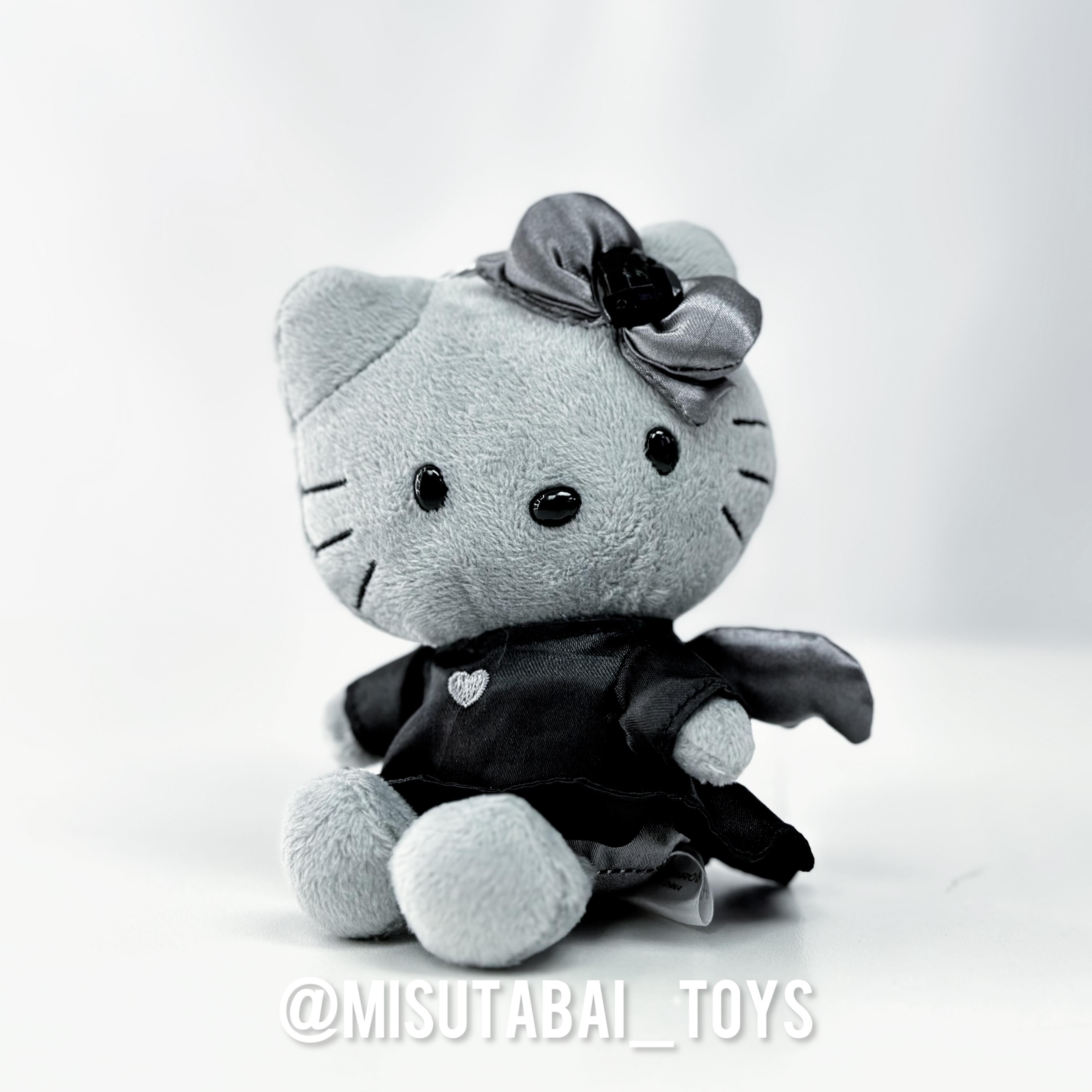 Hello Kitty Angel Mascot keychain (Gray Ver.)