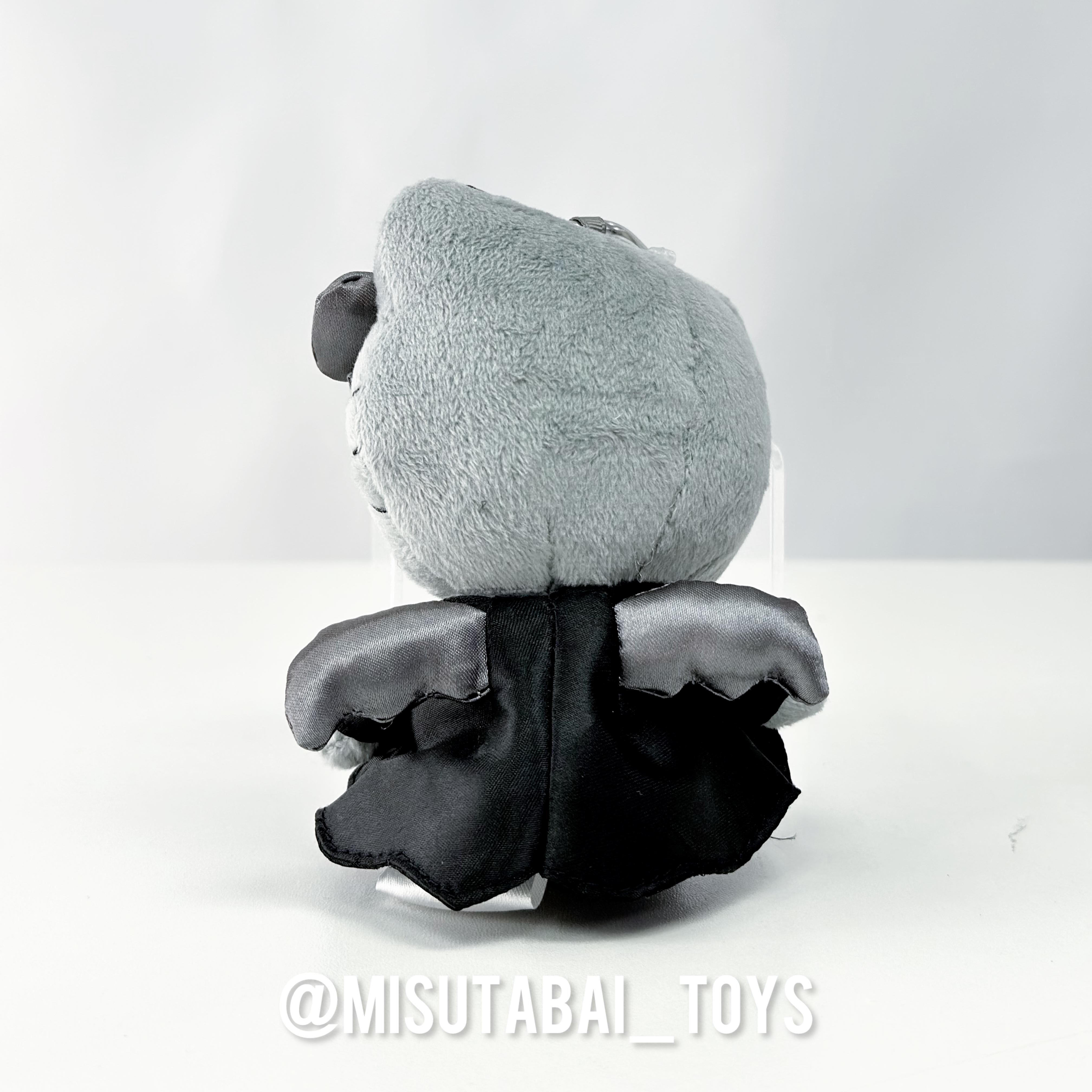 Hello Kitty Angel Mascot keychain (Gray Ver.)