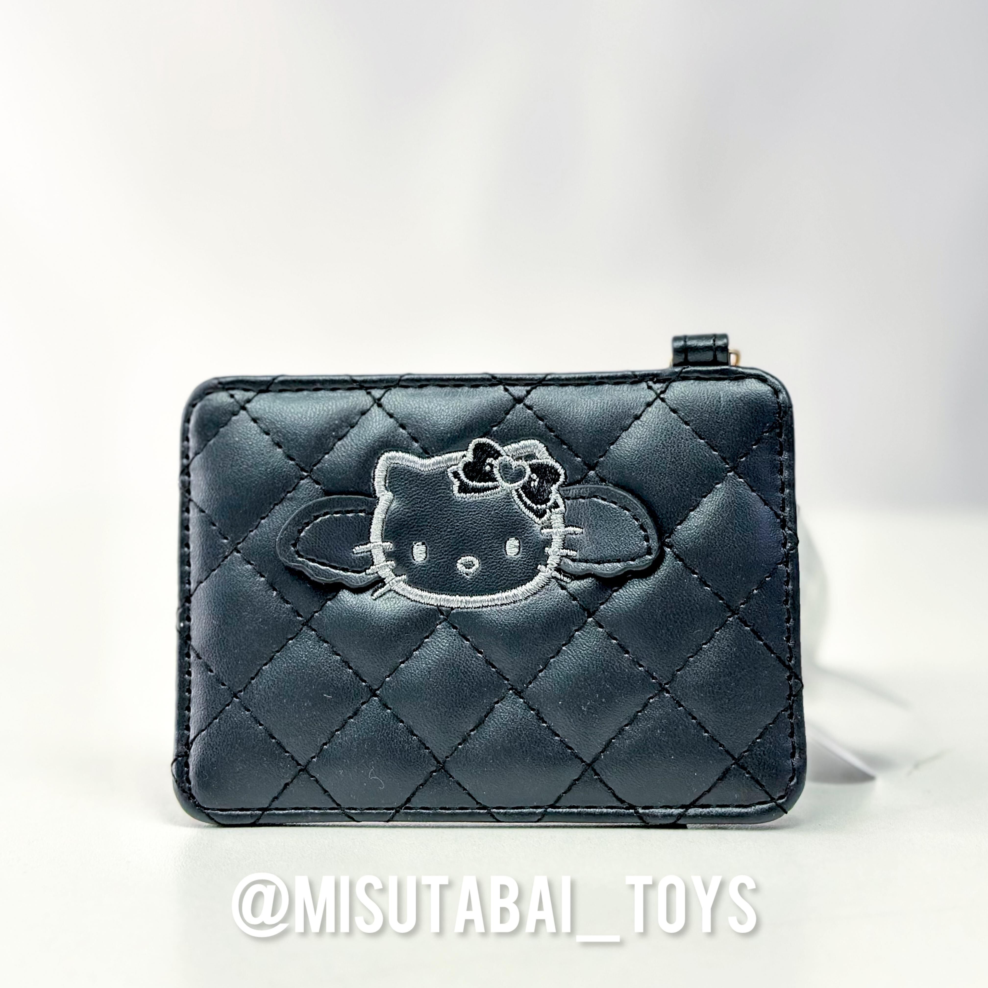 Hello Kitty Quilting Pass Case (Black)