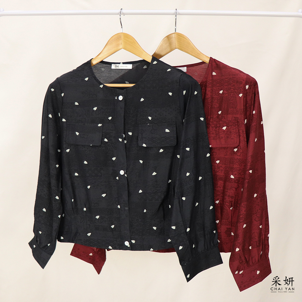 中國風暗紋心點排扣圓領長袖上衣