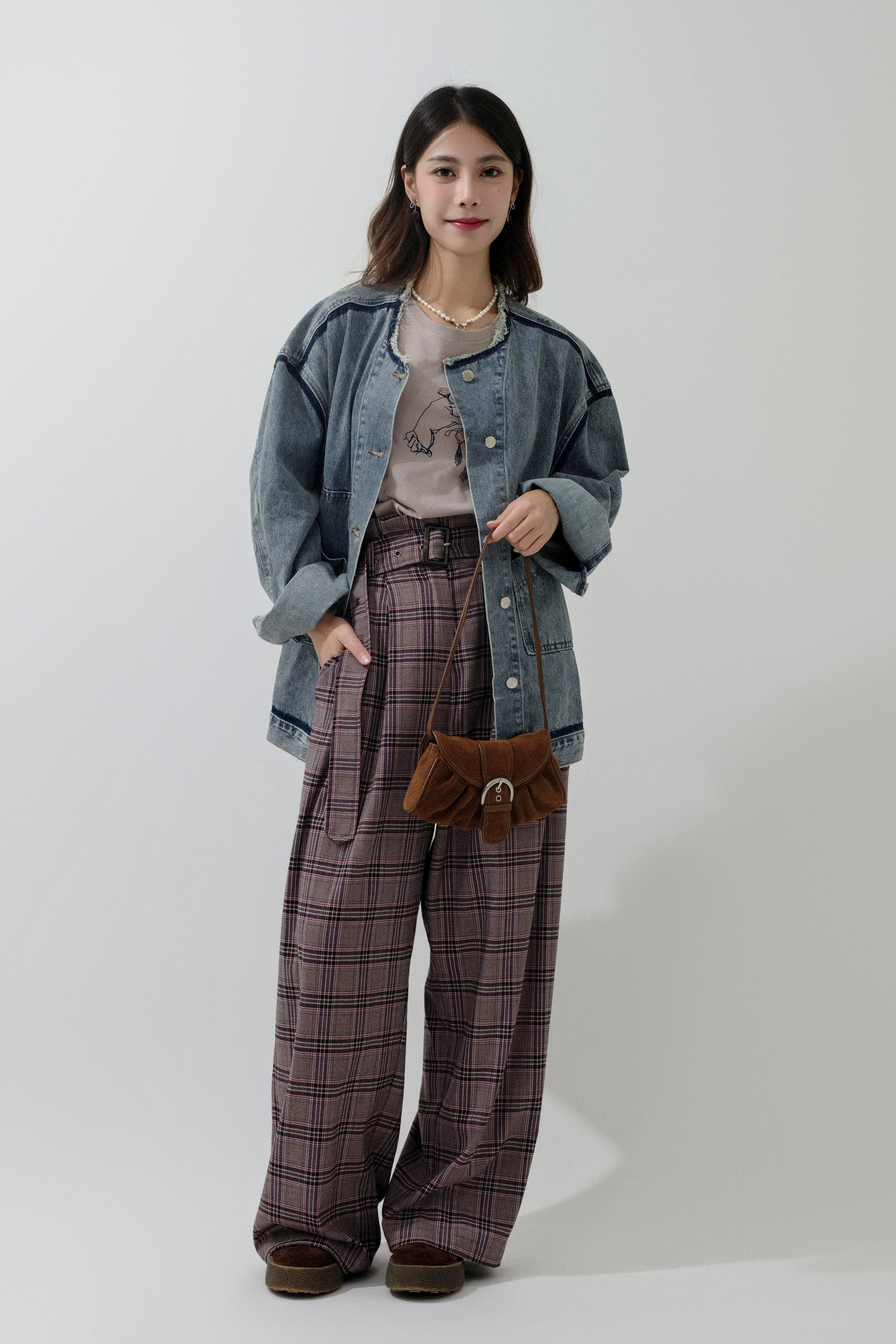 FW25_0043（外套＋Tee＋長褲）